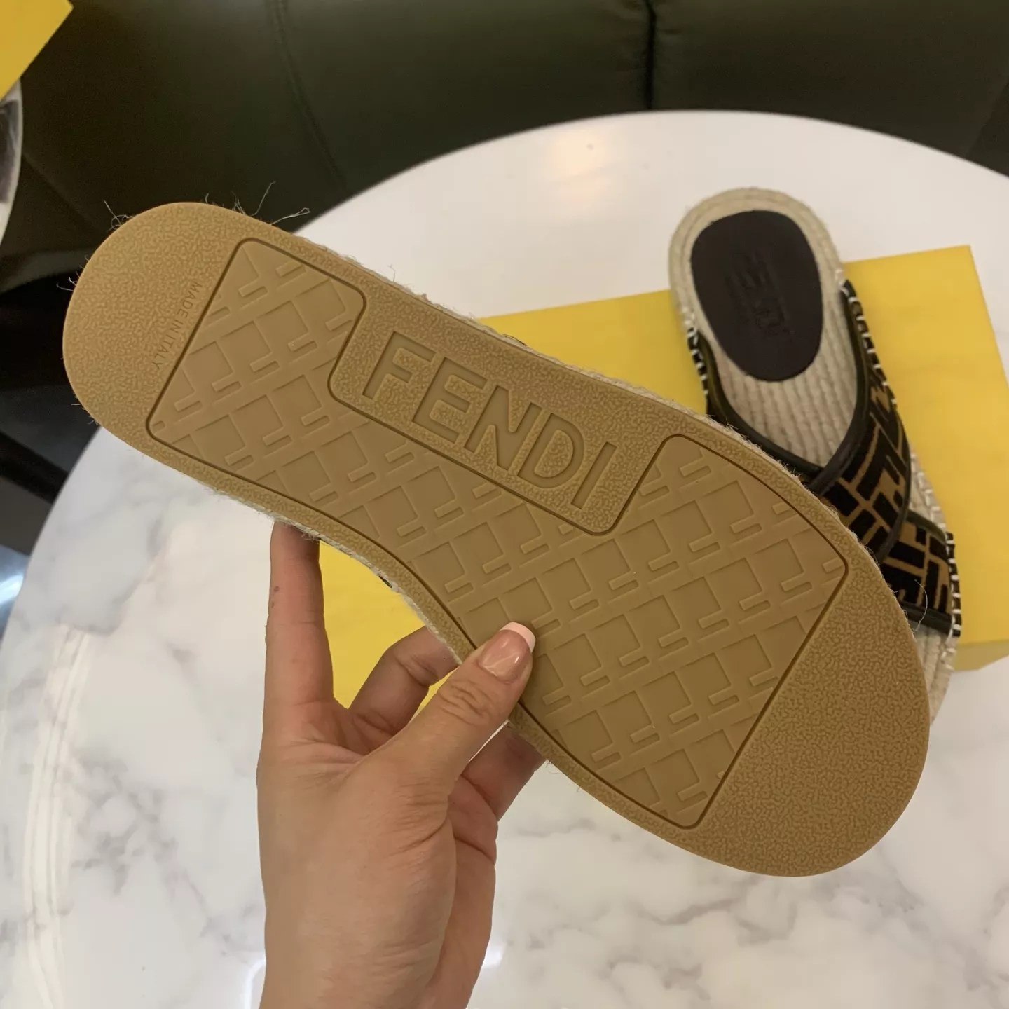 Fendi Slippers For Men ModernLook 8472