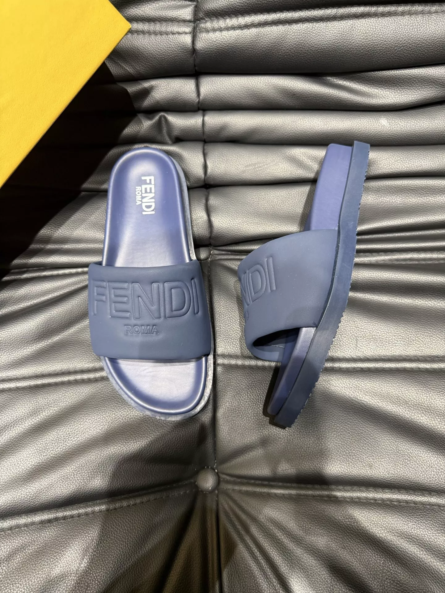 Fendi Slippers For Men Refined 7481
