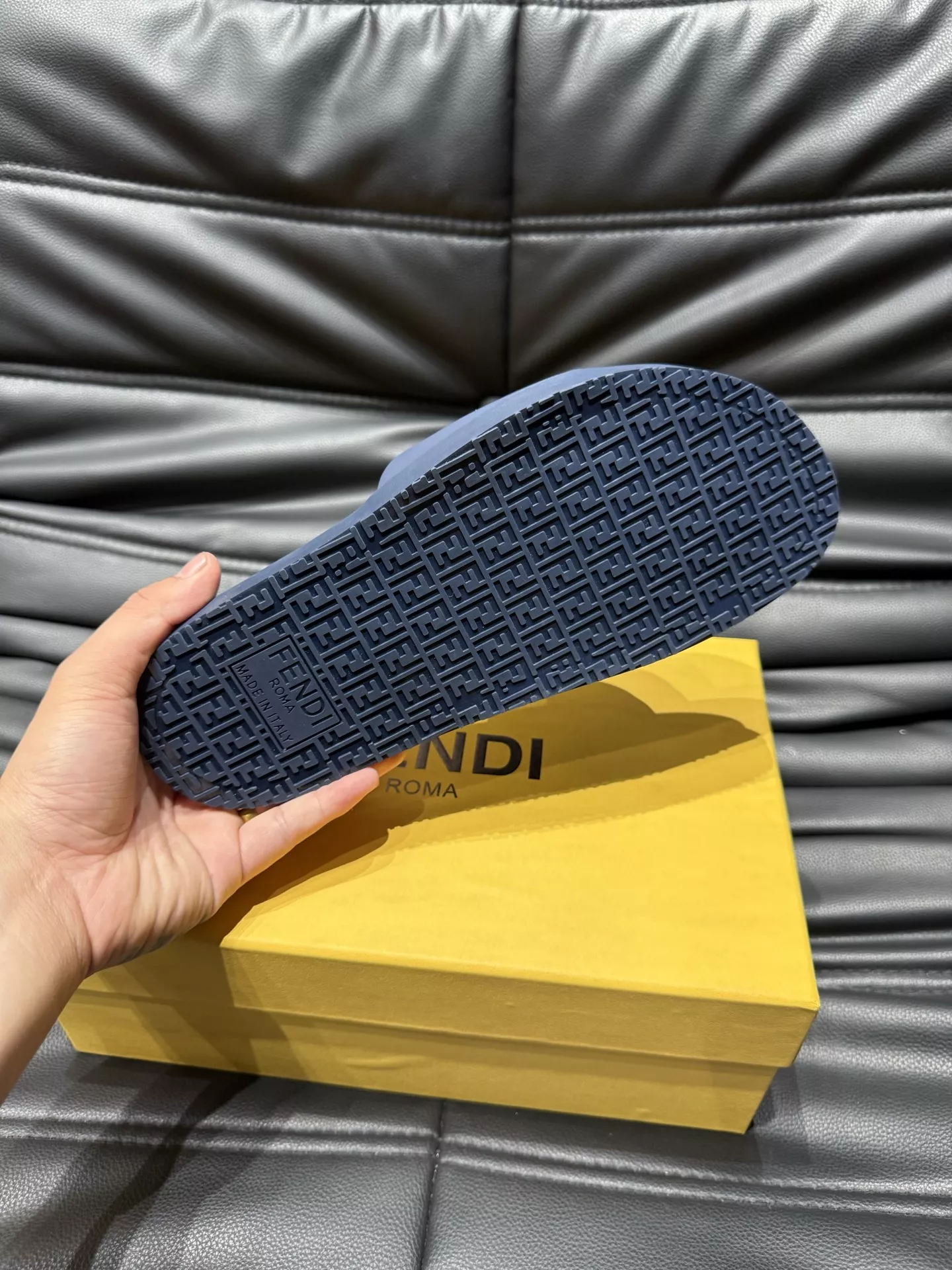 Fendi Slippers For Men Refined 7481