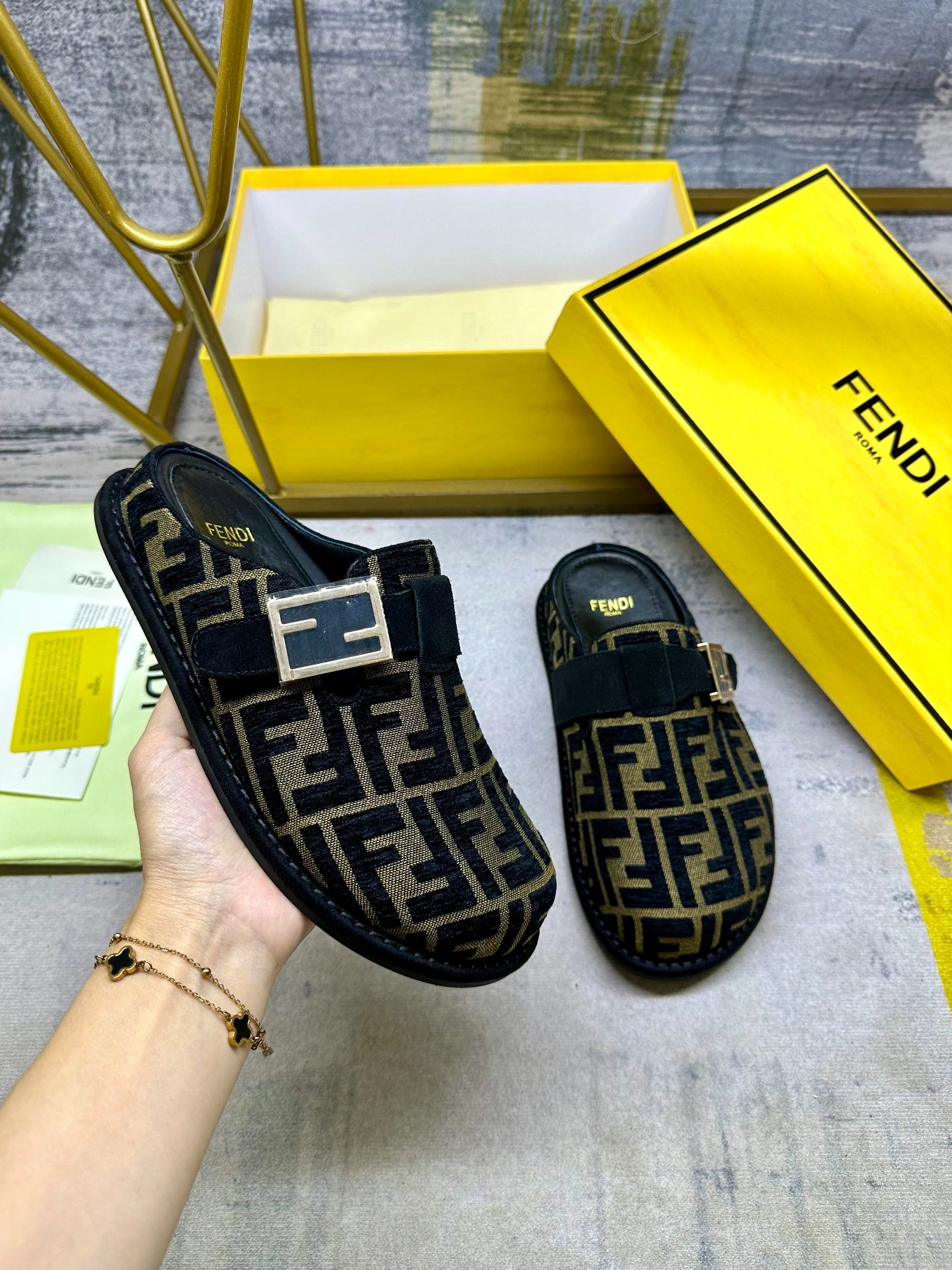 Fendi Slippers For Men Refined 8642