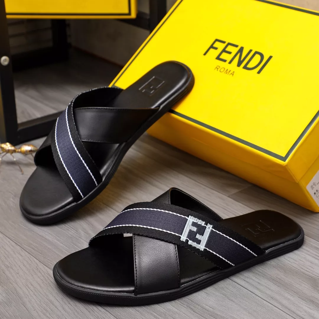 Fendi Slippers For Men Sophisticated 367