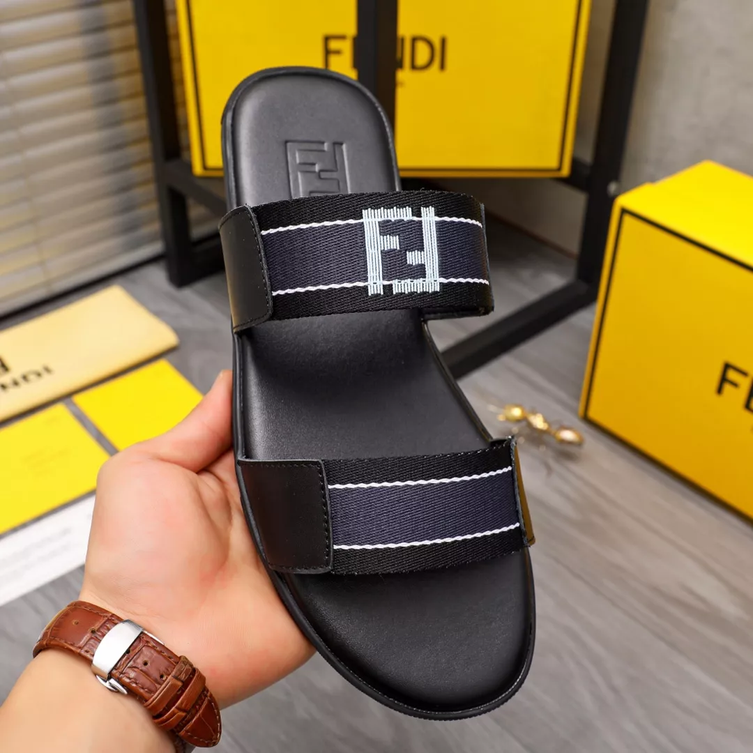 Fendi Slippers For Men Sophisticated 8616