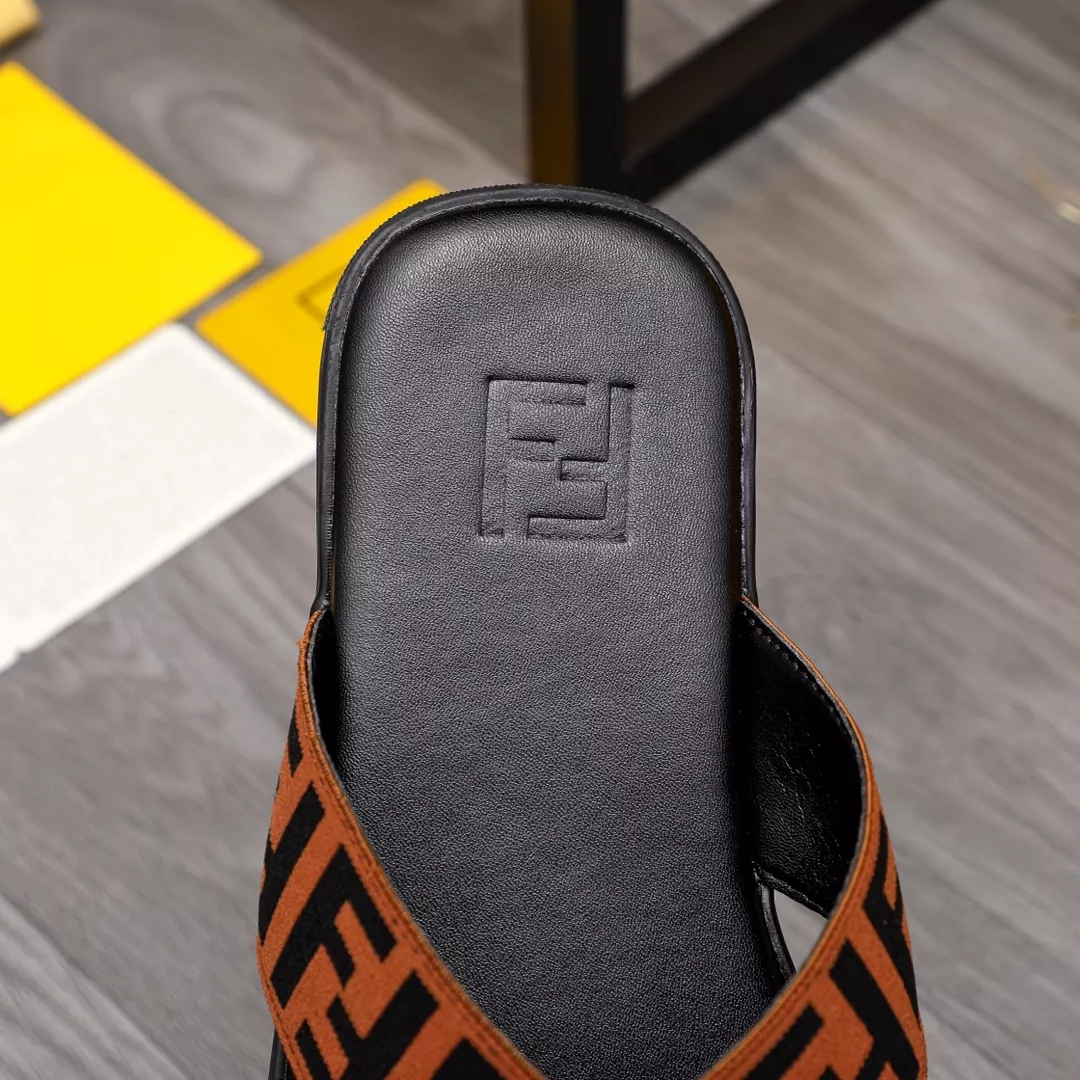 Fendi Slippers For Men Trendy 7126