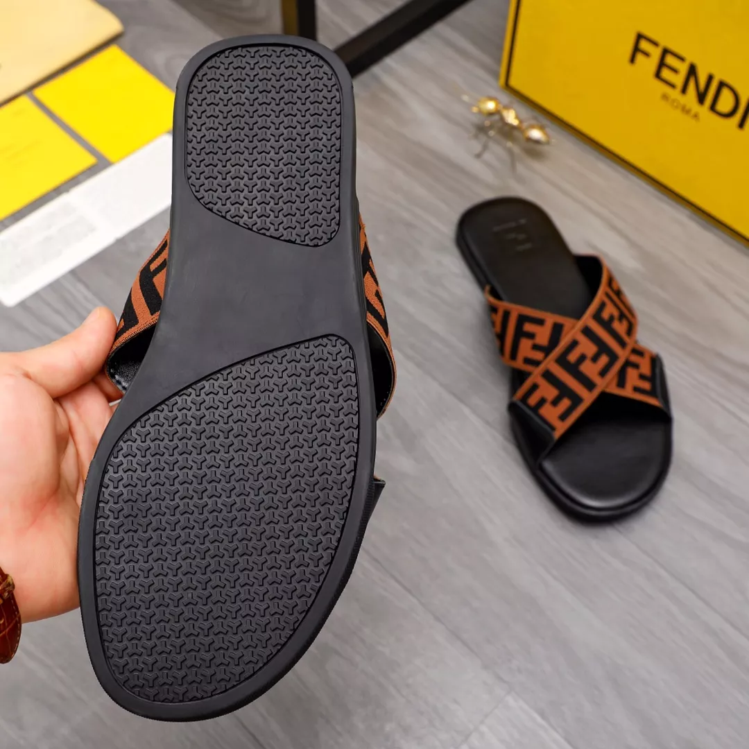 Fendi Slippers For Men Trendy 7126