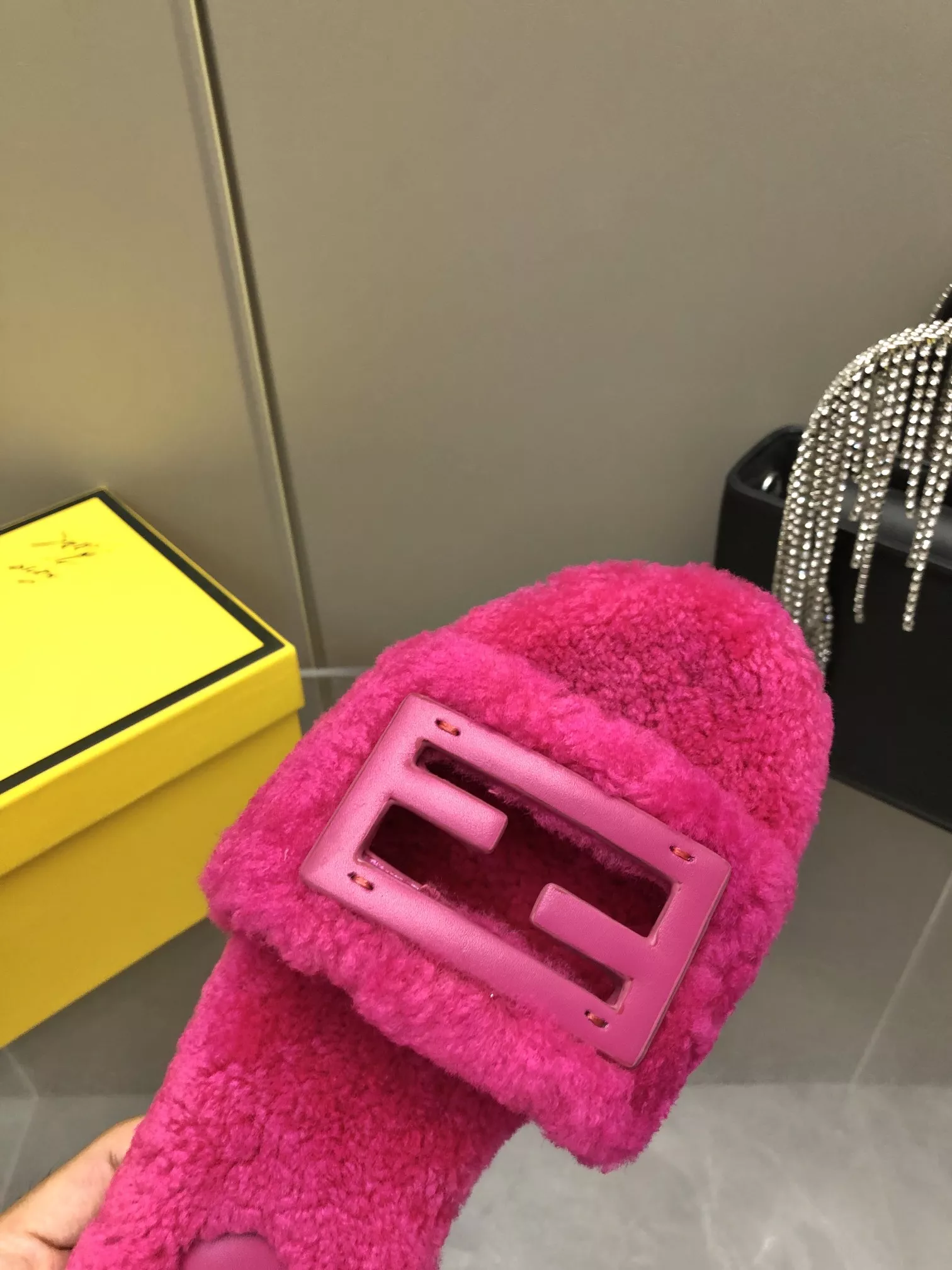 Fendi Slippers For Women Affordable 2942