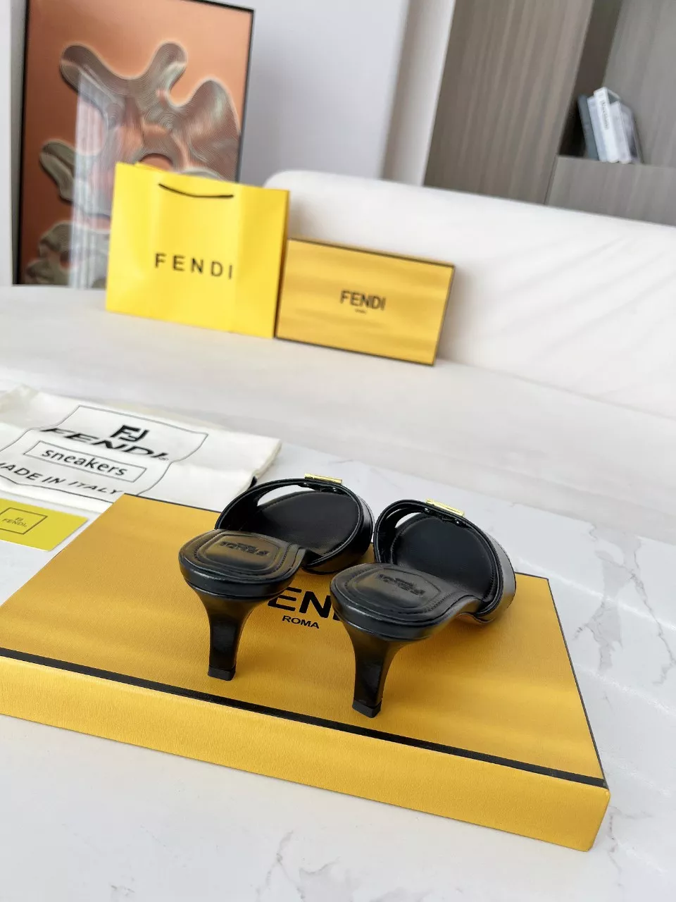 Fendi Slippers For Women Bright 8306