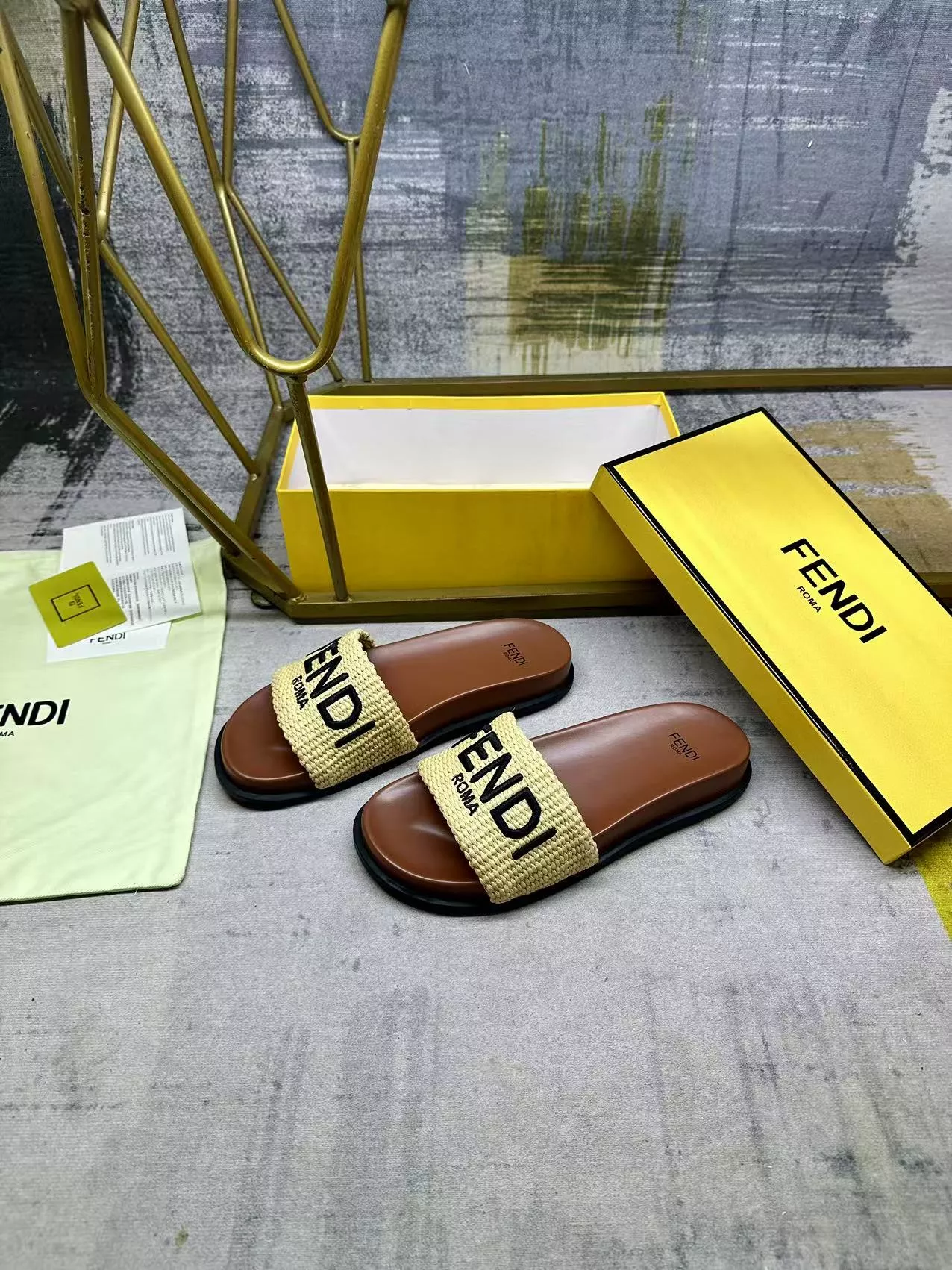 Fendi Slippers For Women Efficient 7274