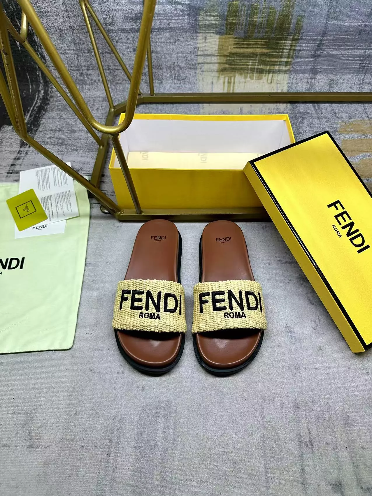 Fendi Slippers For Women Efficient 7274