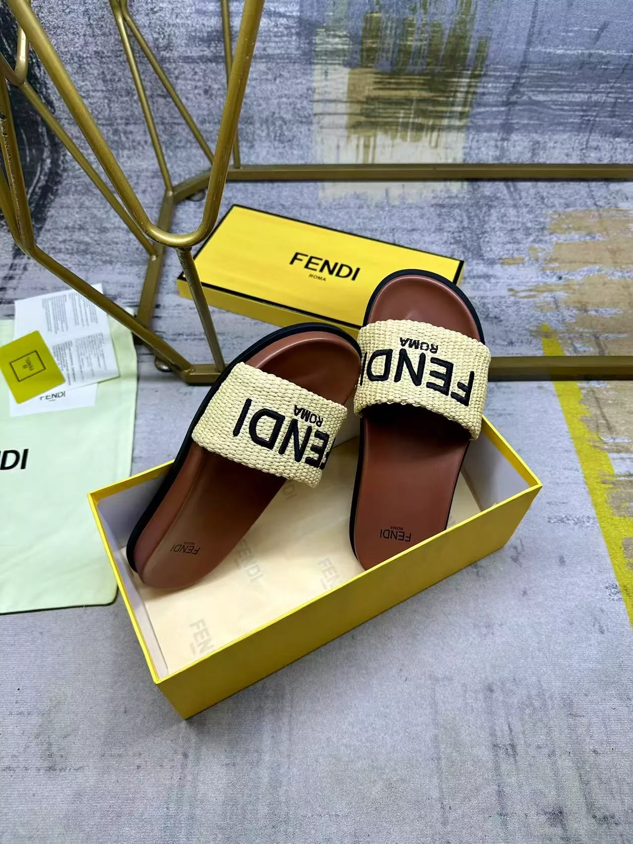 Fendi Slippers For Women Efficient 7274