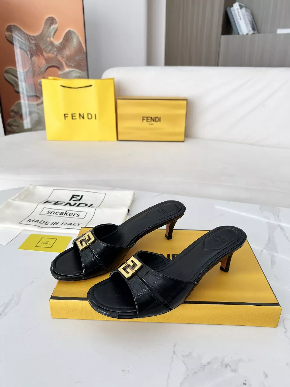 Fendi Slippers For Women GoodFit 8548