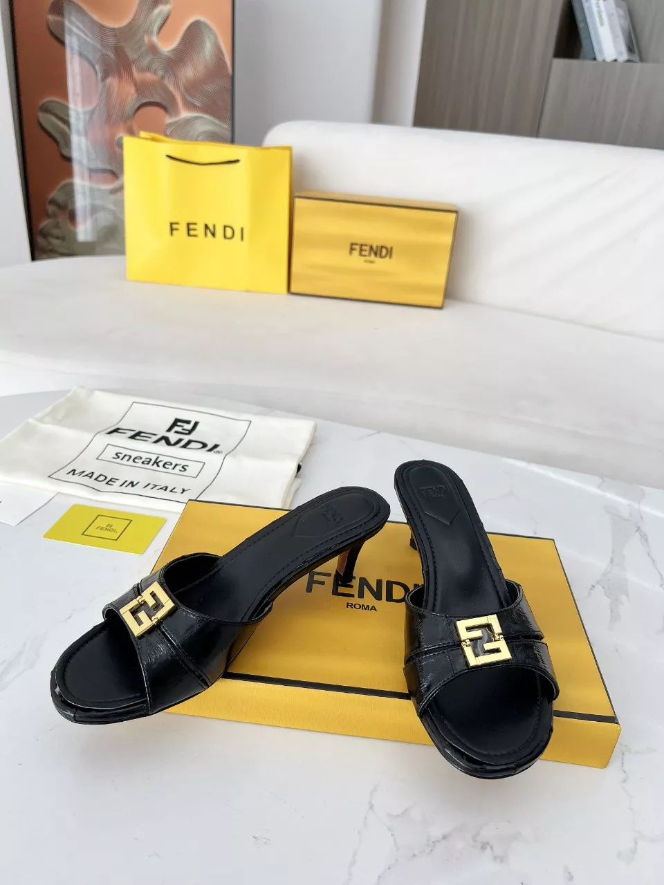 Fendi Slippers For Women GoodFit 8548