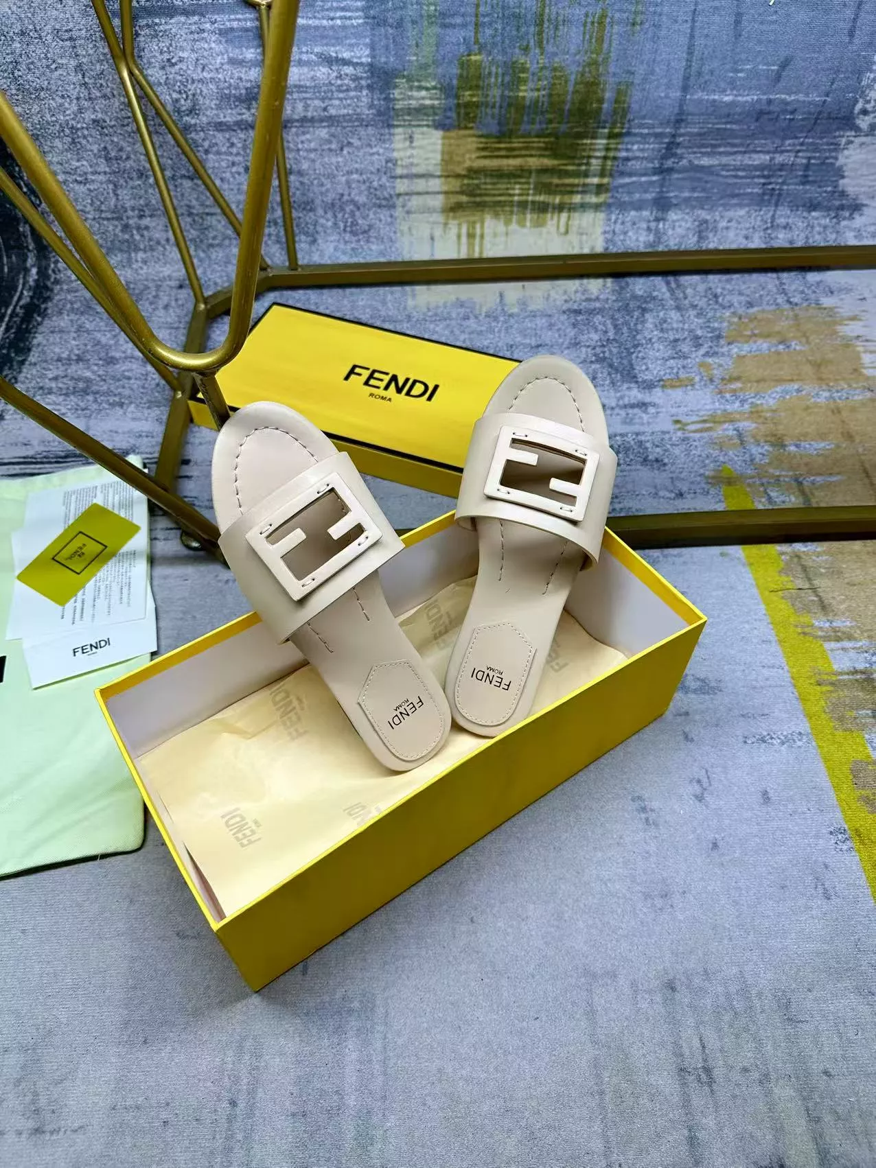 Fendi Slippers For Women ModernLook 1492