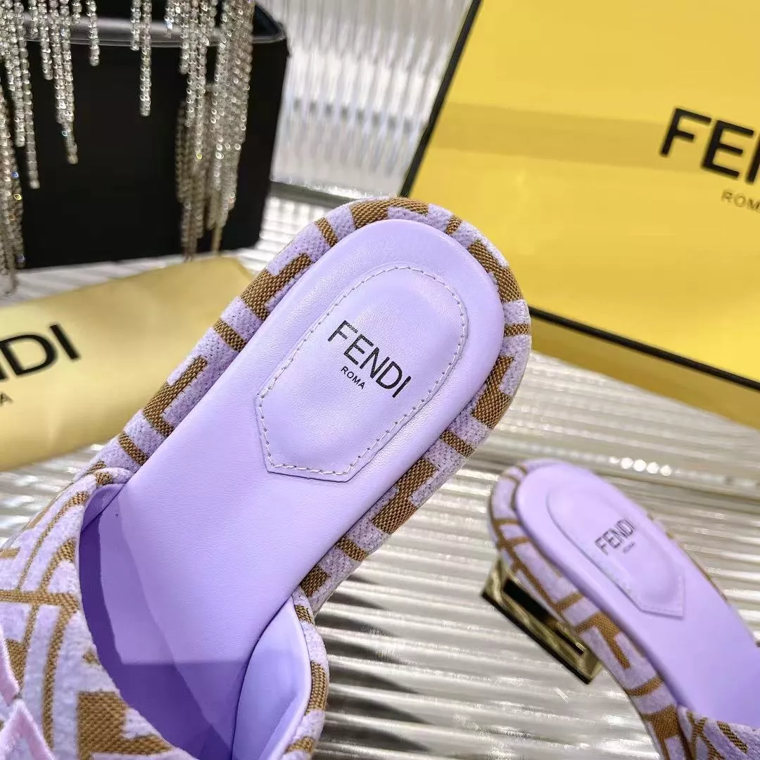 Fendi Slippers For Women ModernLook 2960