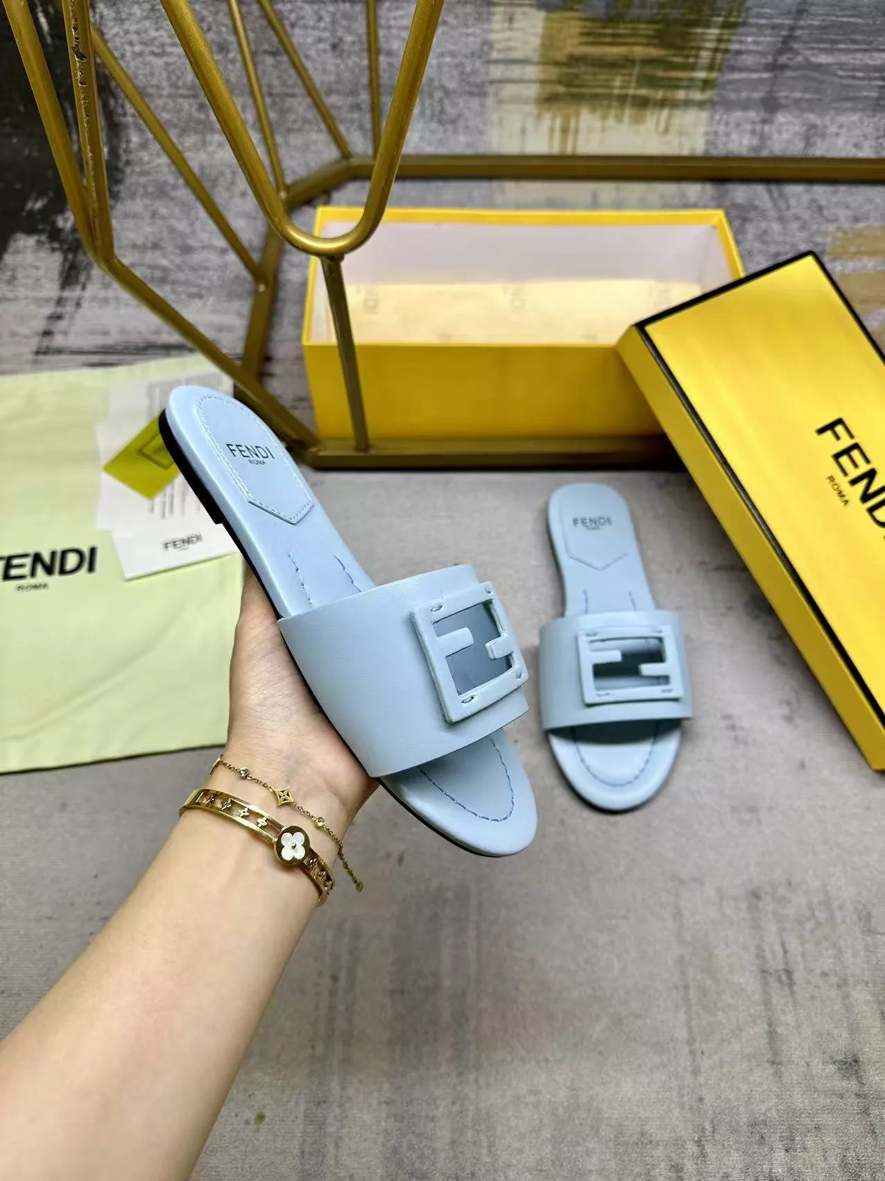 Fendi Slippers For Women Sophisticated 1472