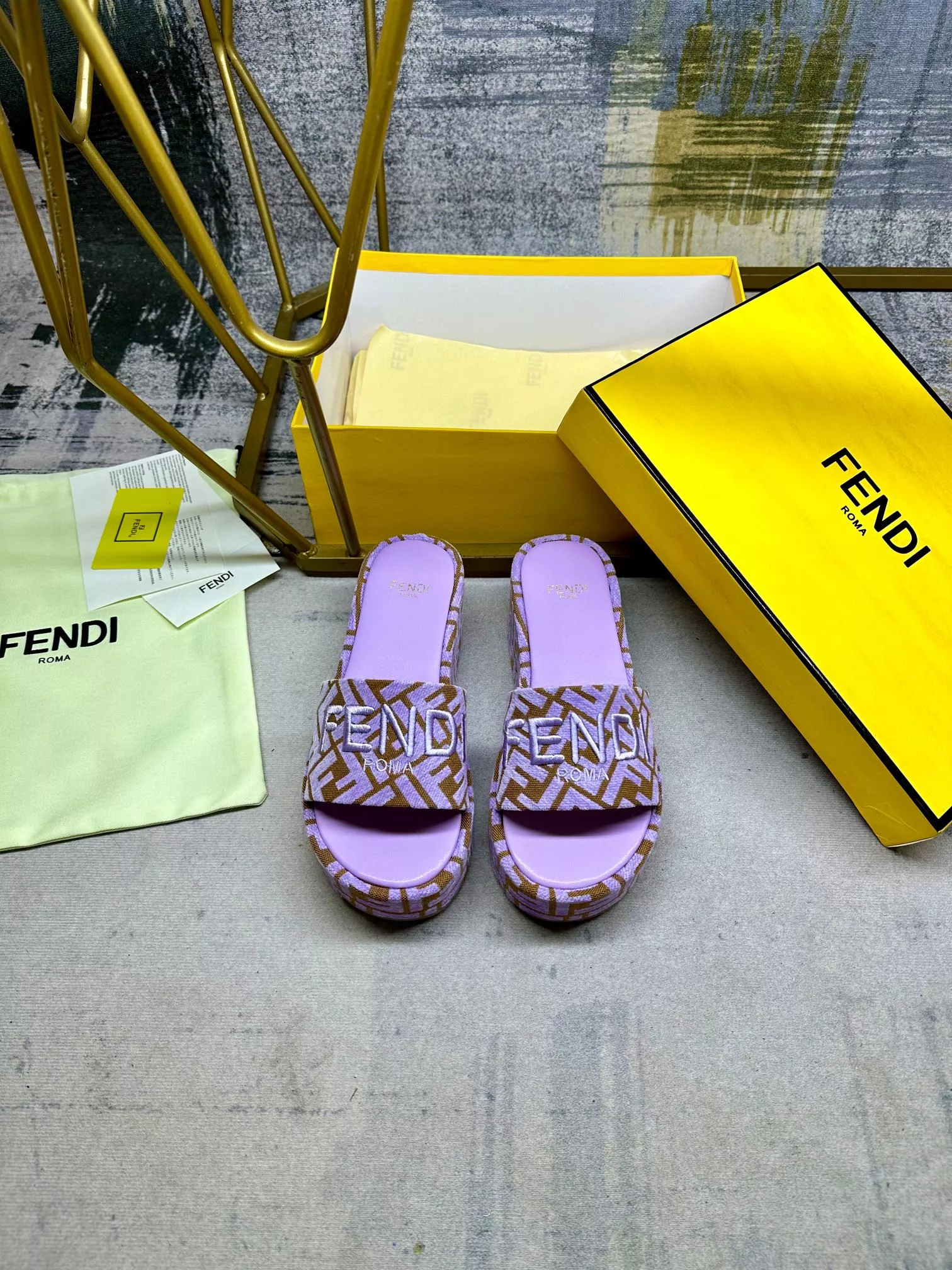 Fendi Slippers For Women Sophisticated 5787