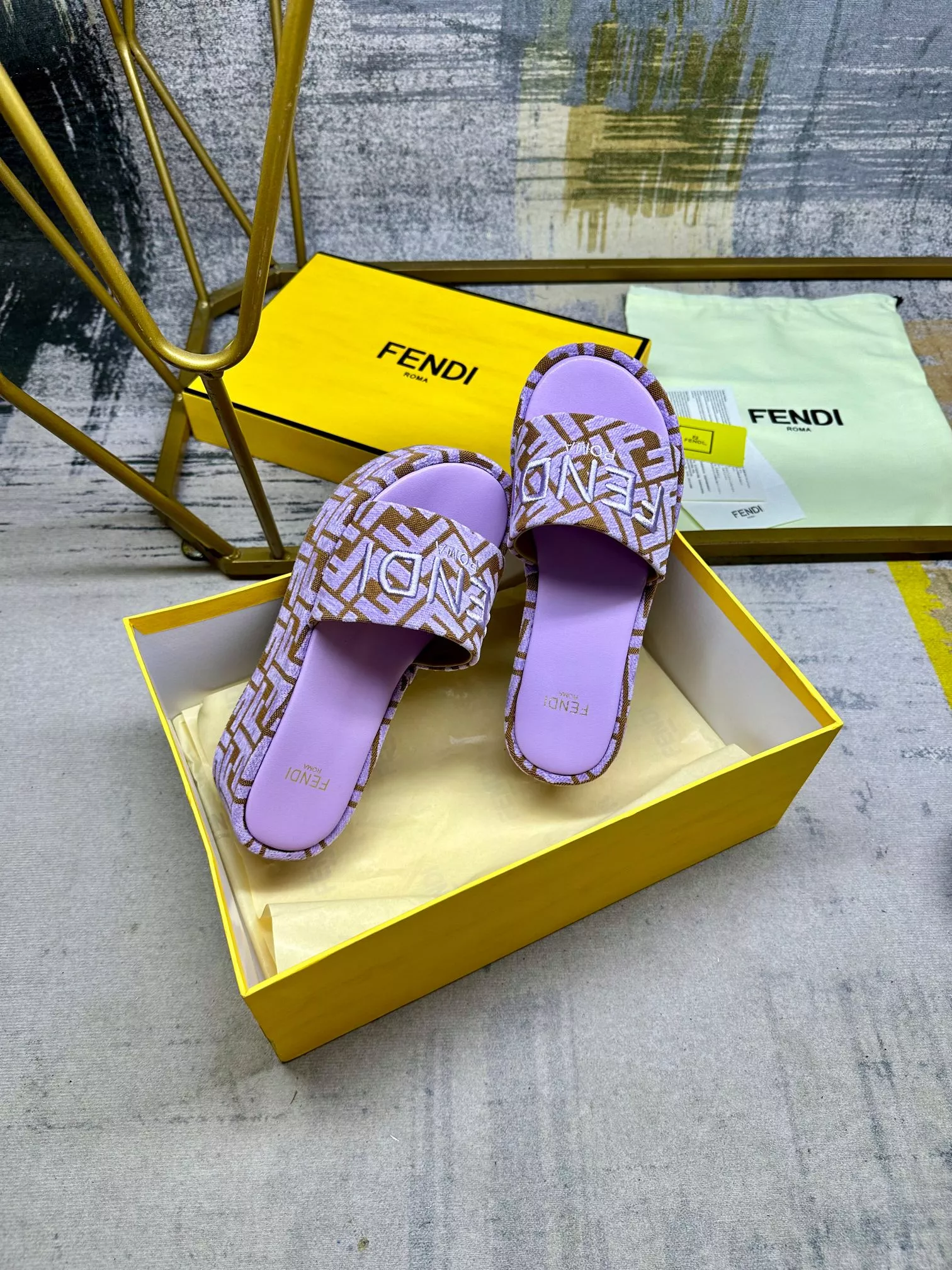 Fendi Slippers For Women Sophisticated 5787