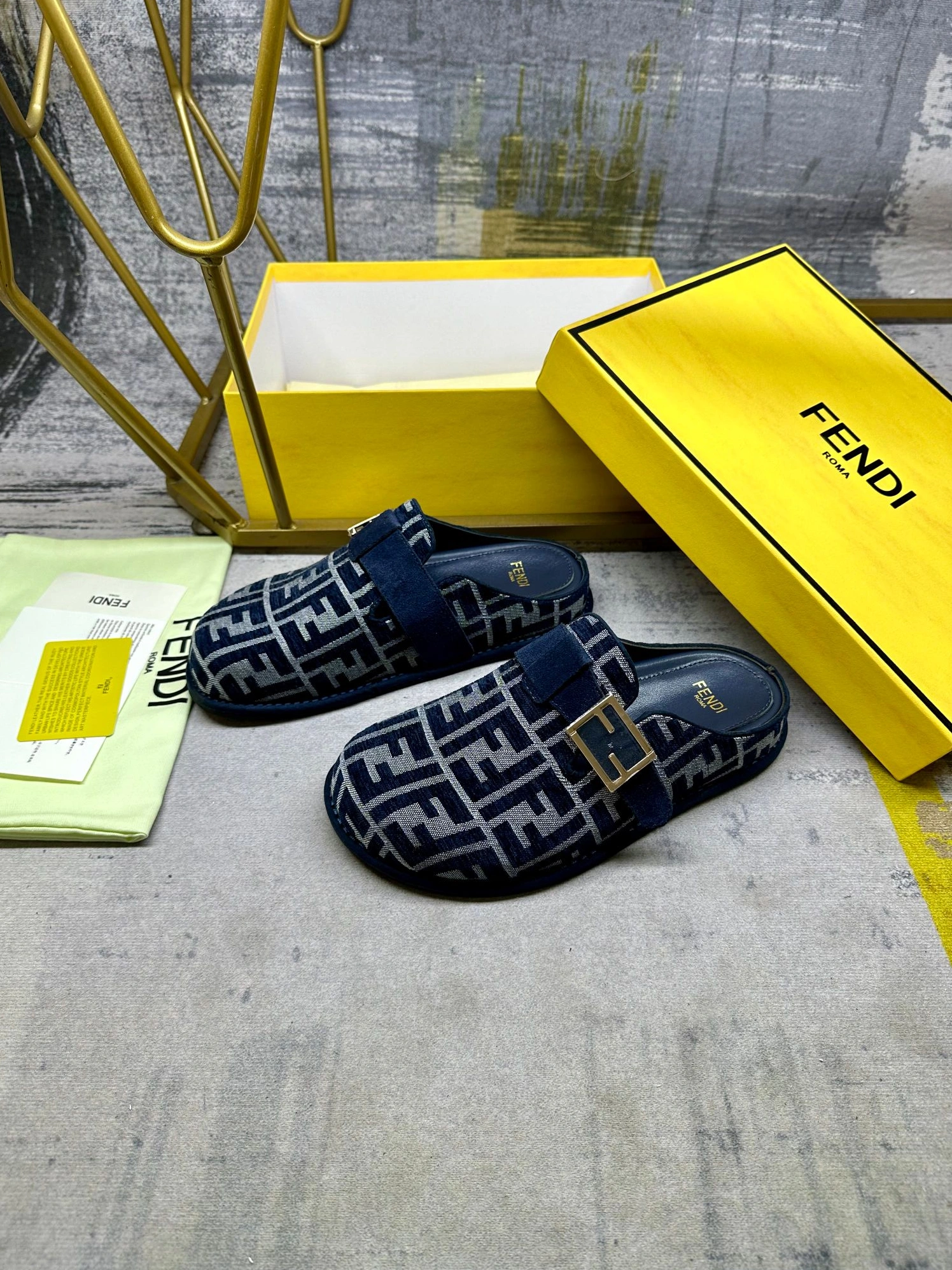 Fendi Slippers For Women SportInspired 3138