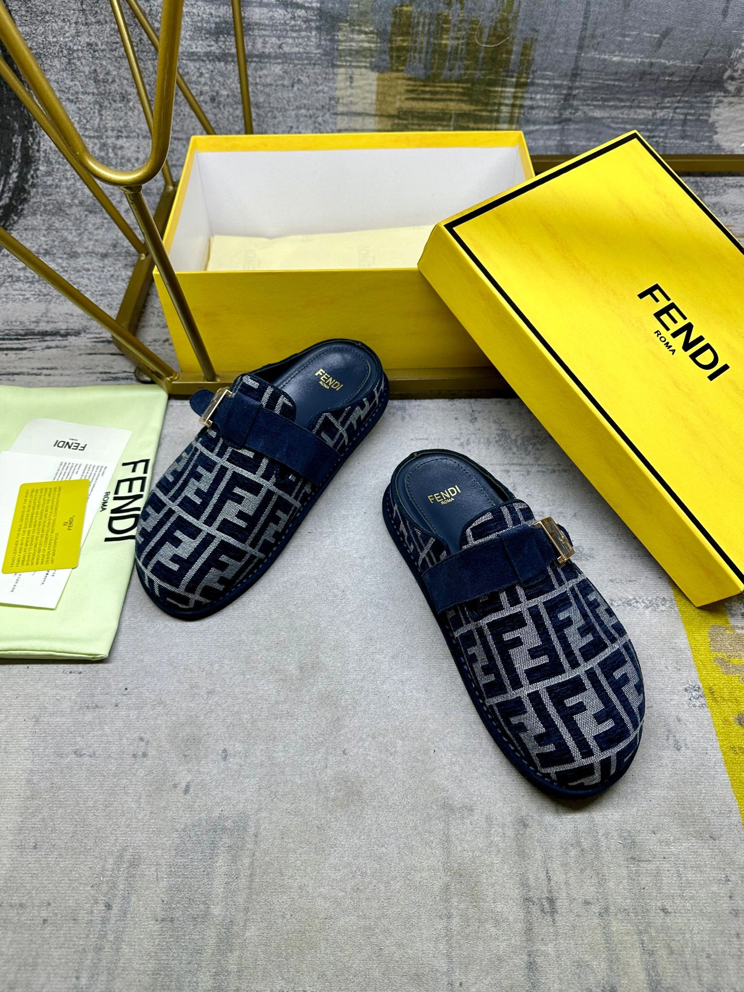 Fendi Slippers For Women SportInspired 3138