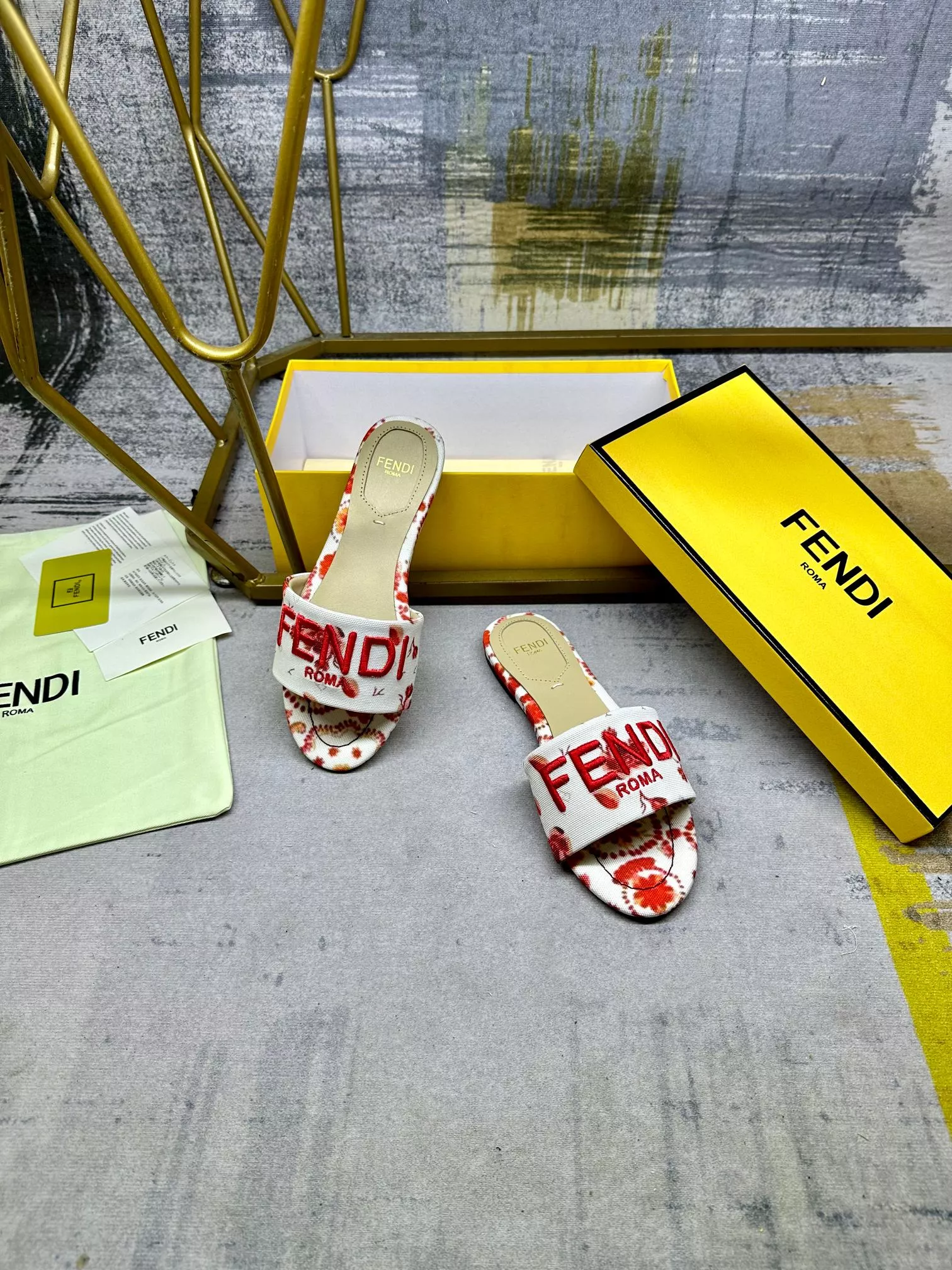 Fendi Slippers For Women SportInspired 718