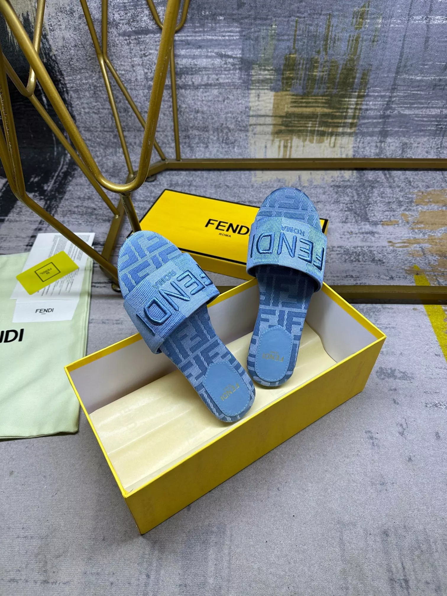 Fendi Slippers For Women WellDesigned 6564