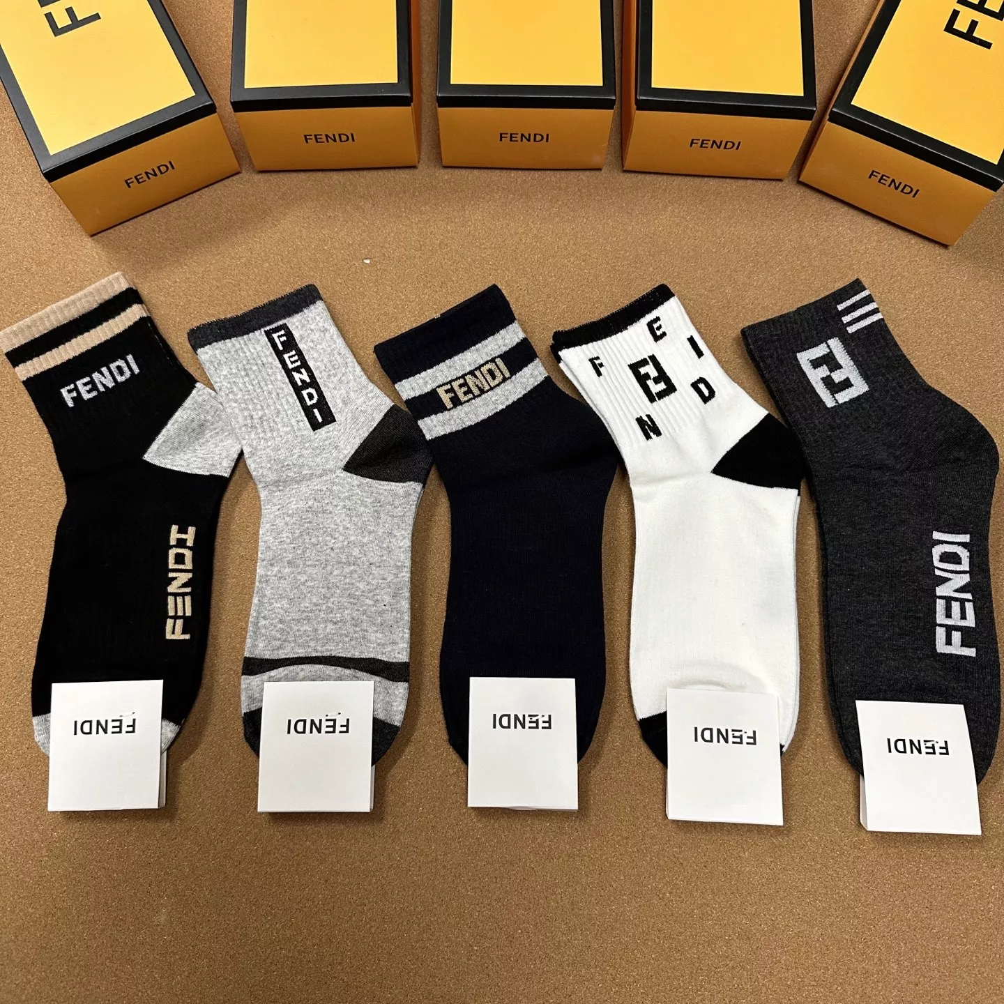 Fendi Socks For Men UrbanStyle 4414