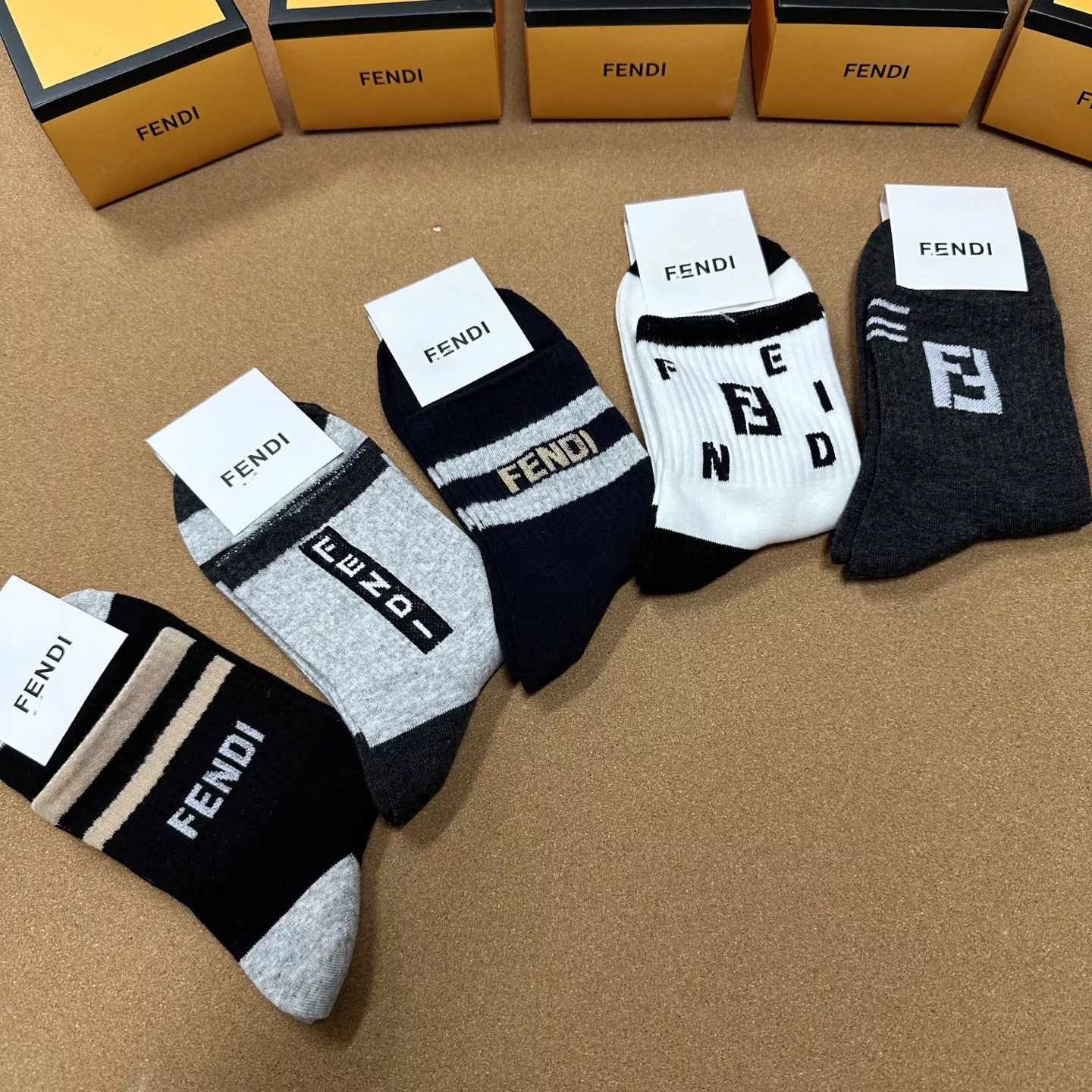 Fendi Socks For Men UrbanStyle 4414
