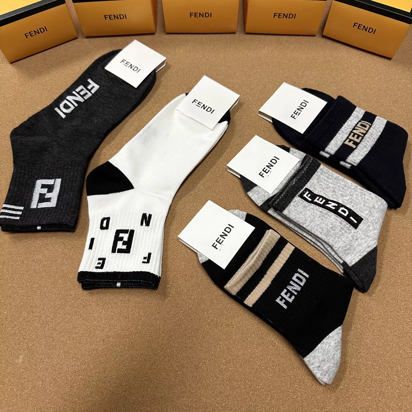 Fendi Socks For Men UrbanStyle 4414