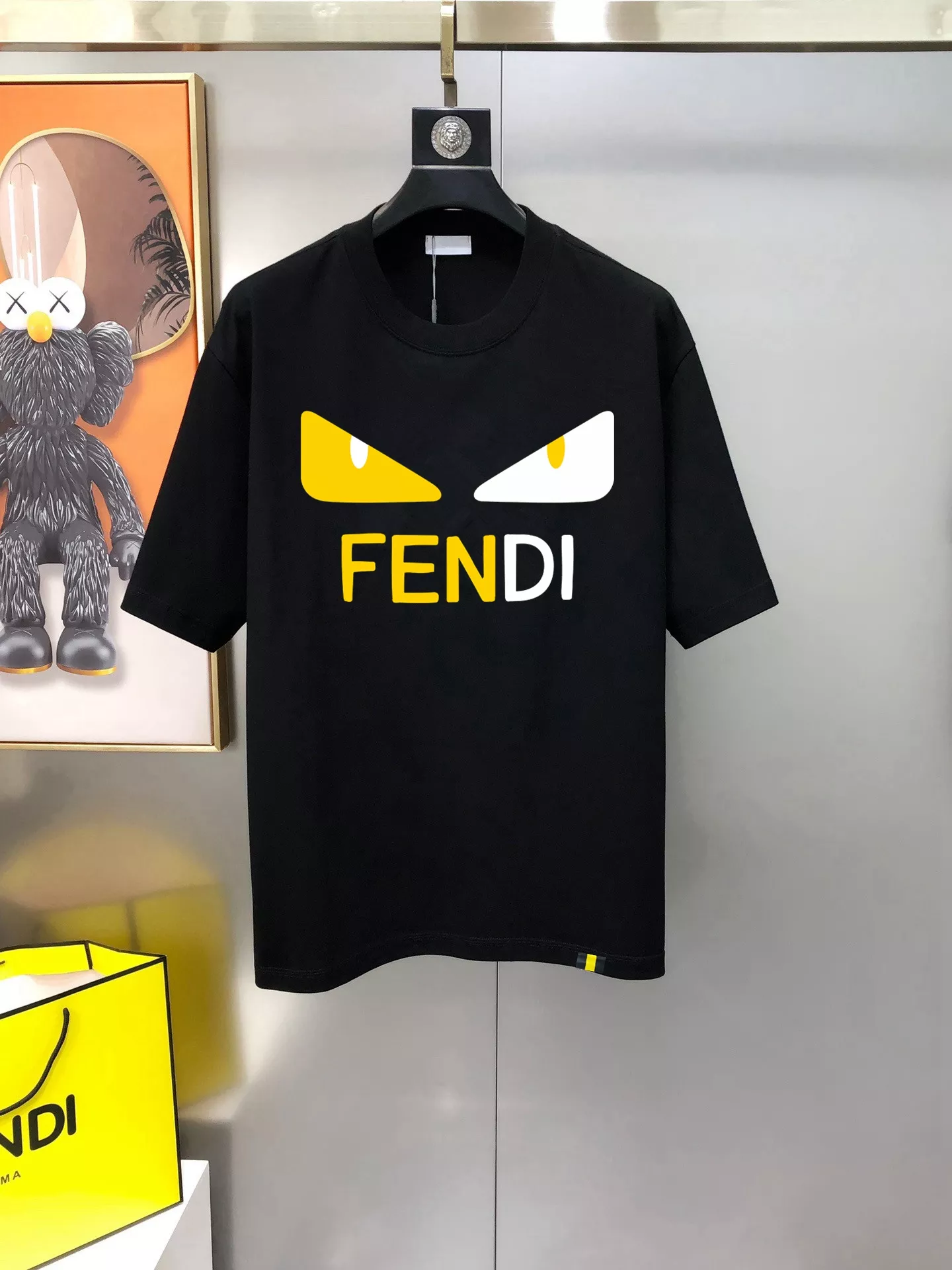 Fendi T-Shirts Short Sleeved For Men Flexible 1932