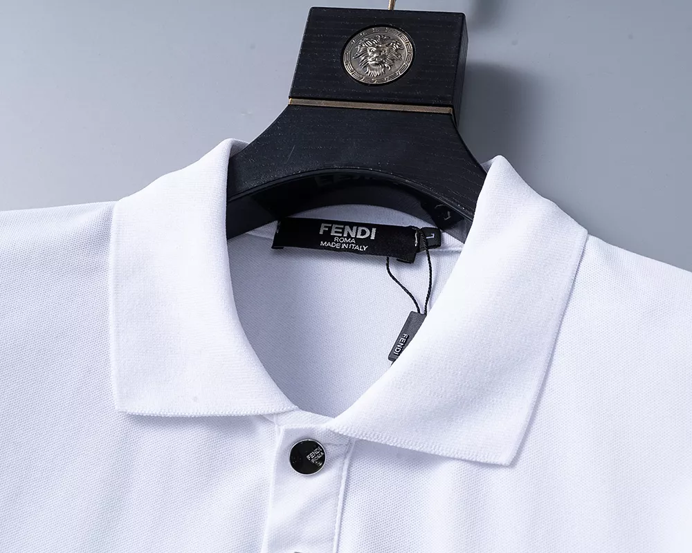 Fendi T-Shirts Short Sleeved For Men Flexible 2702