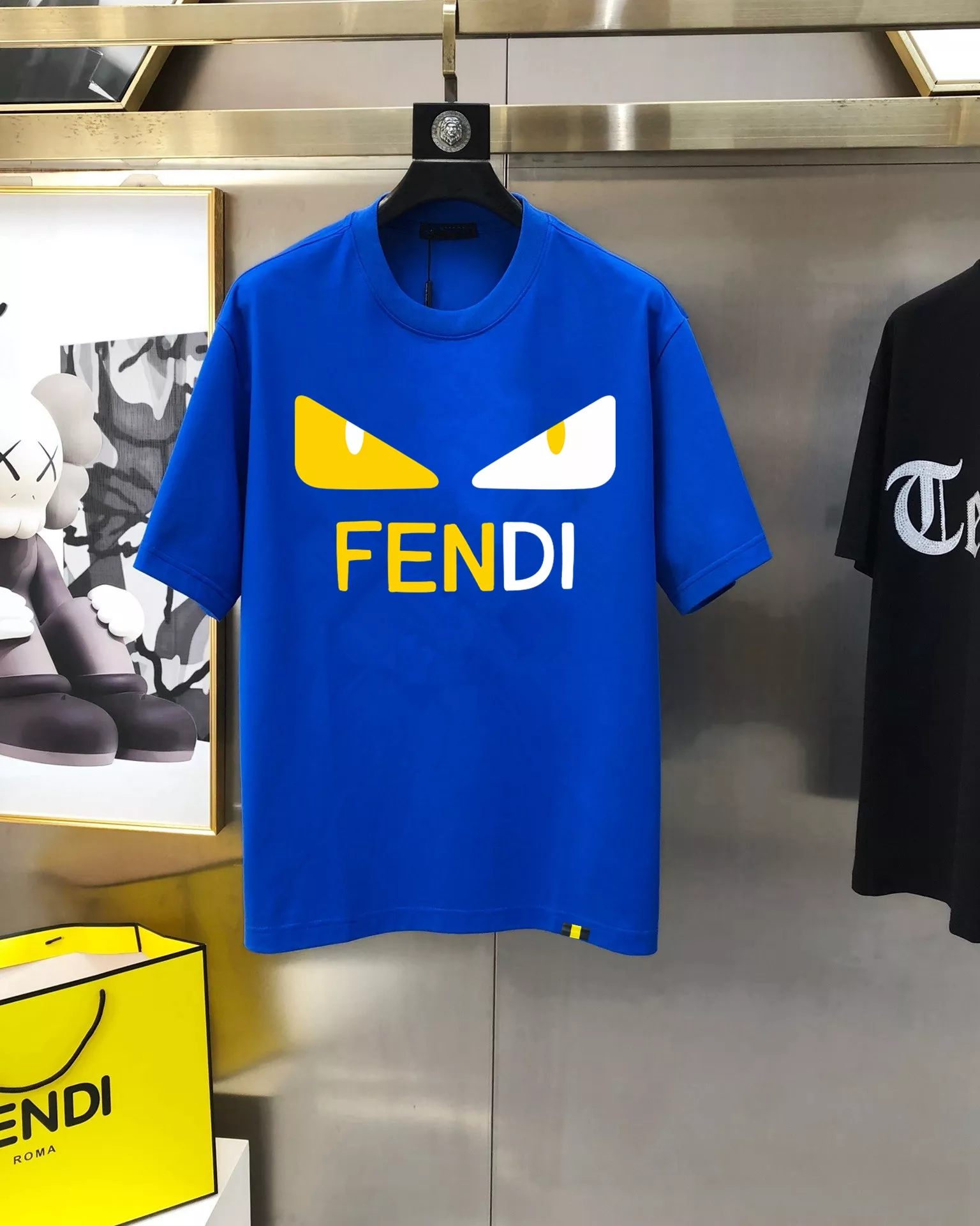Fendi T-Shirts Short Sleeved For Men Lightweight 2985