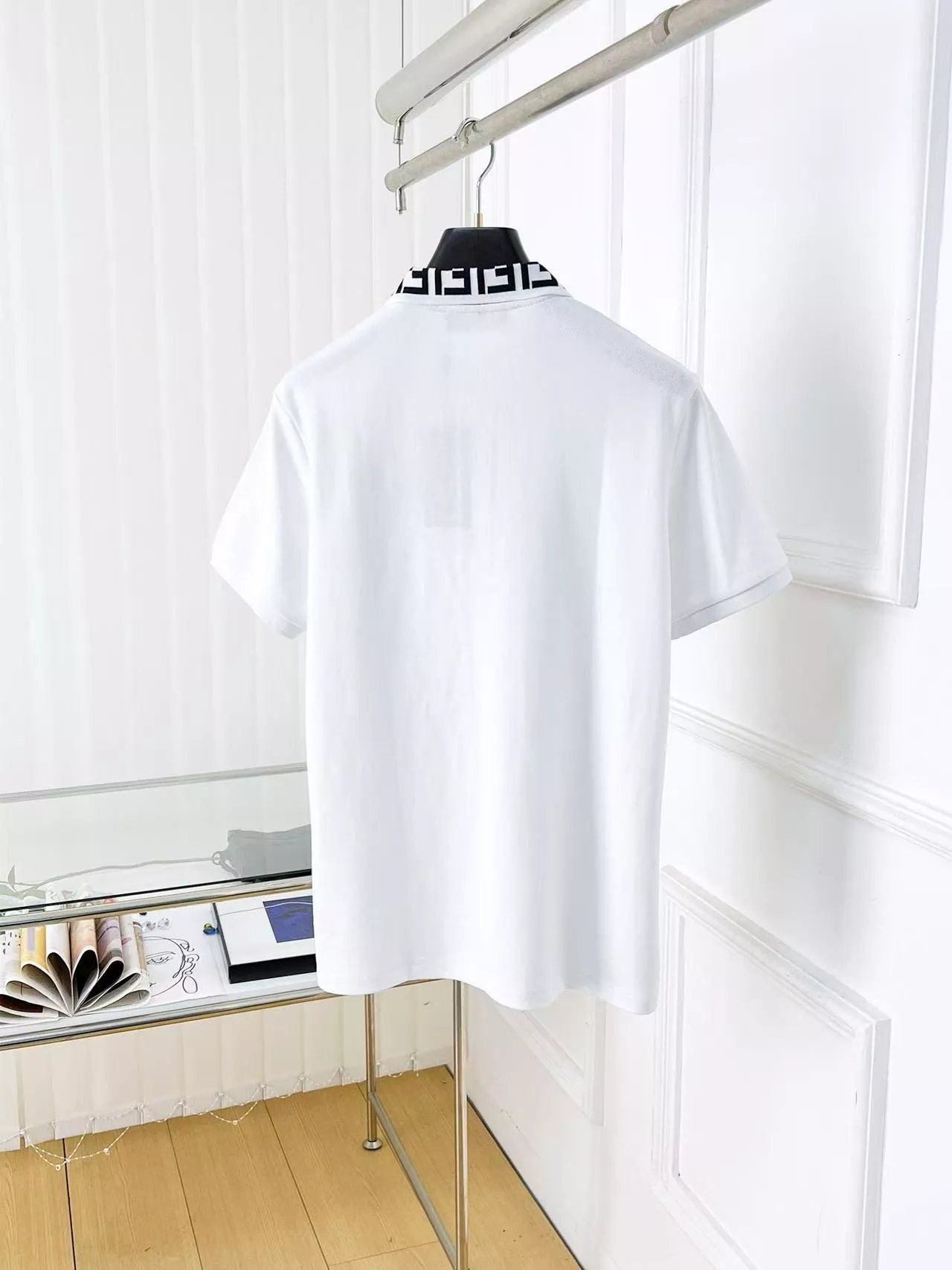 Fendi T-Shirts Short Sleeved For Men Lightweight 750