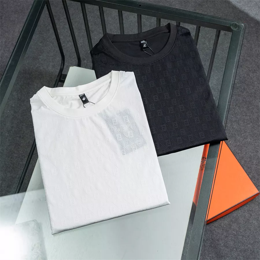 Fendi T-Shirts Short Sleeved For Men Modern 3205