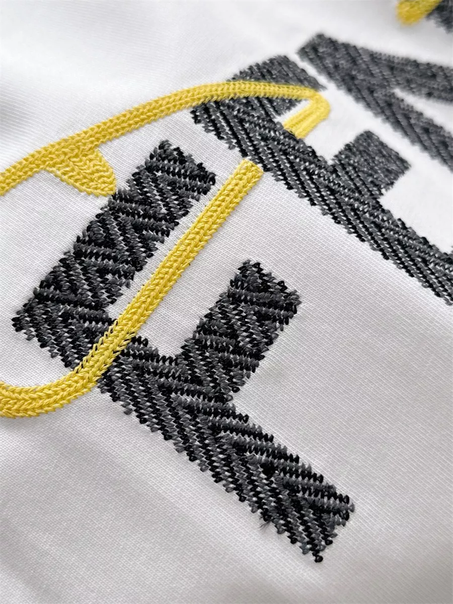 Fendi T-Shirts Short Sleeved For Unisex DailyWear 6036