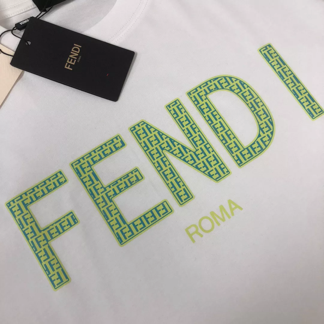 Fendi T-Shirts Short Sleeved For Unisex EyeCatching 3223