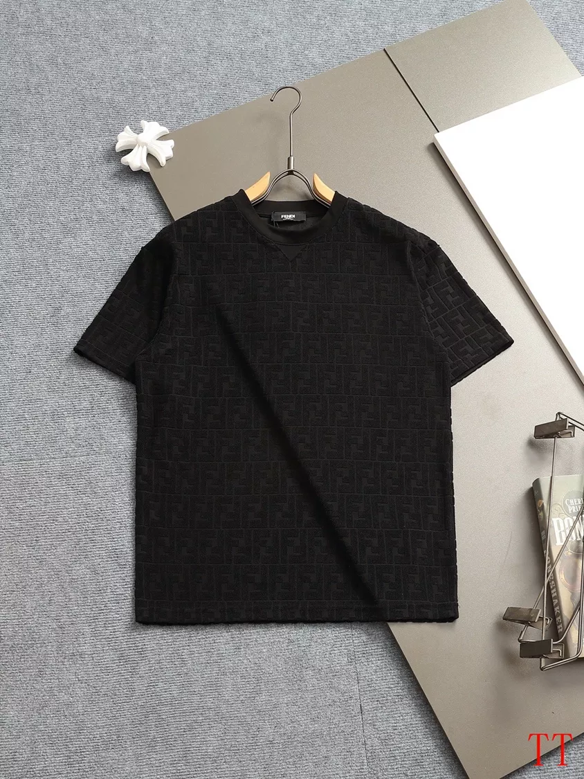 Fendi T-Shirts Short Sleeved For Unisex GoAnywhere 1759