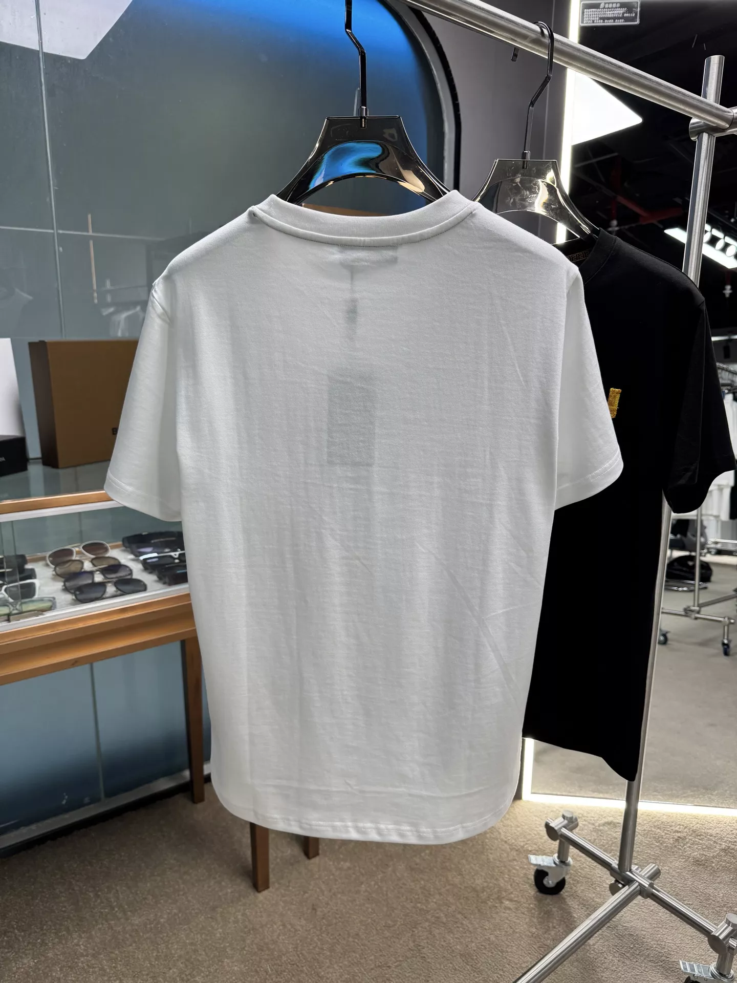 Fendi T-Shirts Short Sleeved For Unisex Timeless 1416