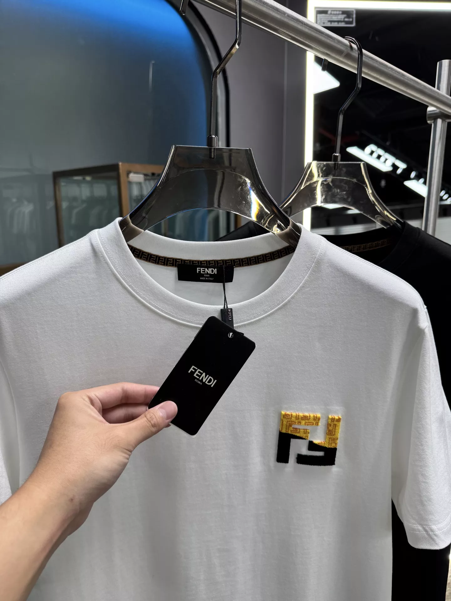 Fendi T-Shirts Short Sleeved For Unisex Timeless 1416