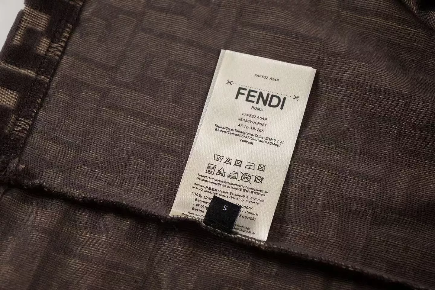 Fendi T-Shirts Short Sleeved For Unisex UrbanStyle 1431