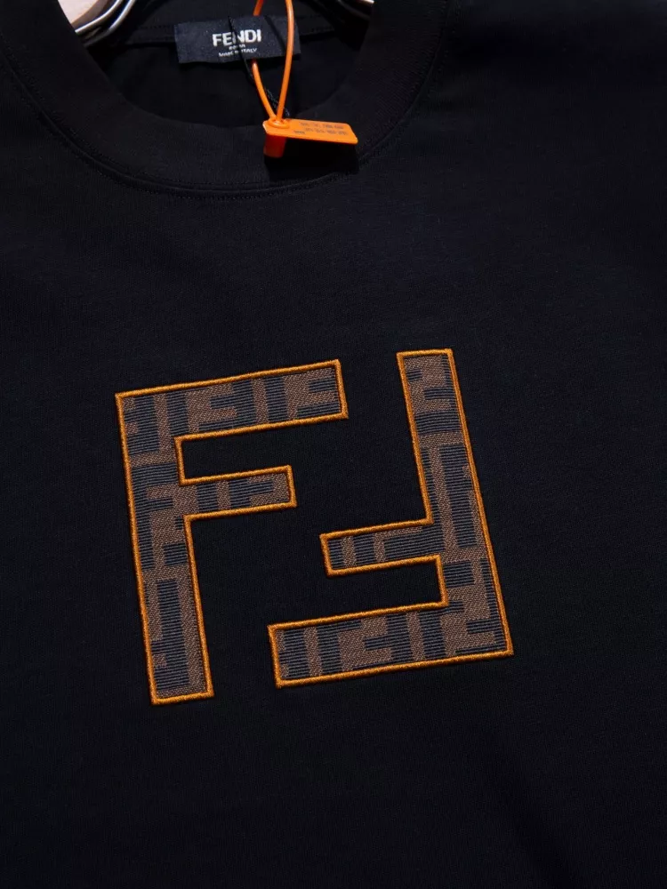Fendi T-Shirts Short Sleeved For Unisex Versatile 2133
