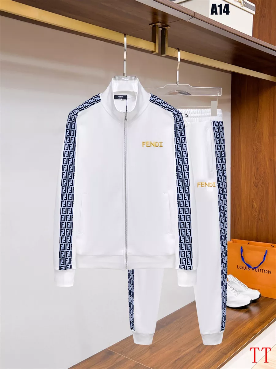 Fendi Tracksuits Long Sleeved For Men DailyWear 6308