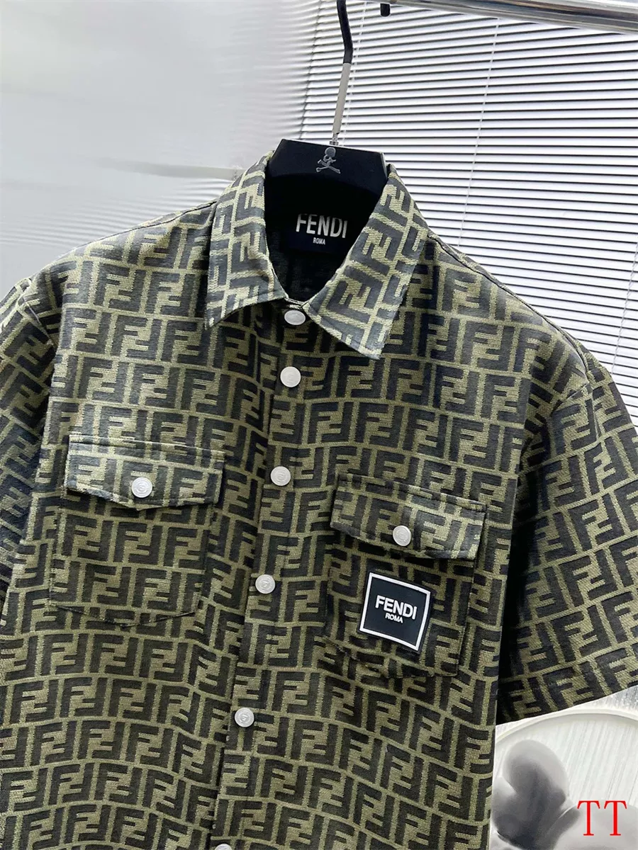 Fendi Tracksuits Short Sleeved For Men Functional 1910