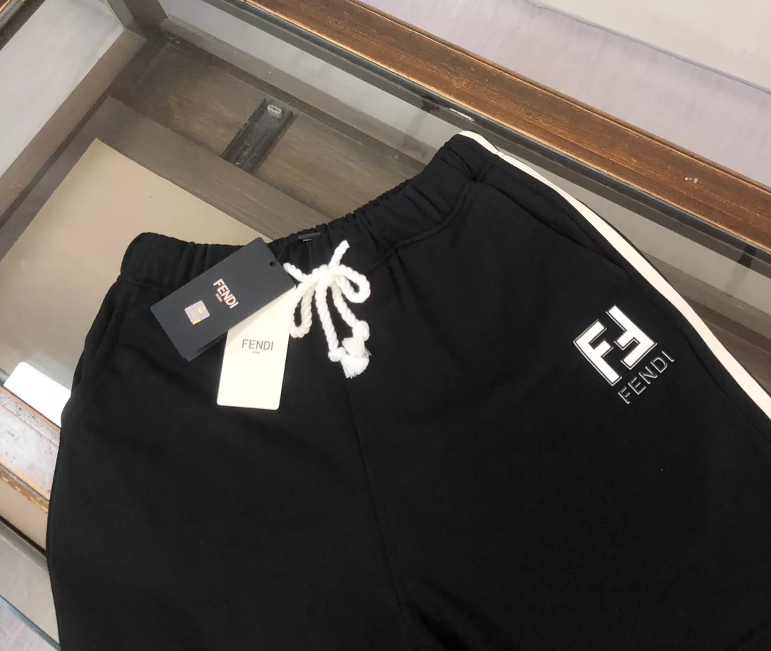 Fendi Tracksuits Short Sleeved For Men Vibrant 7242