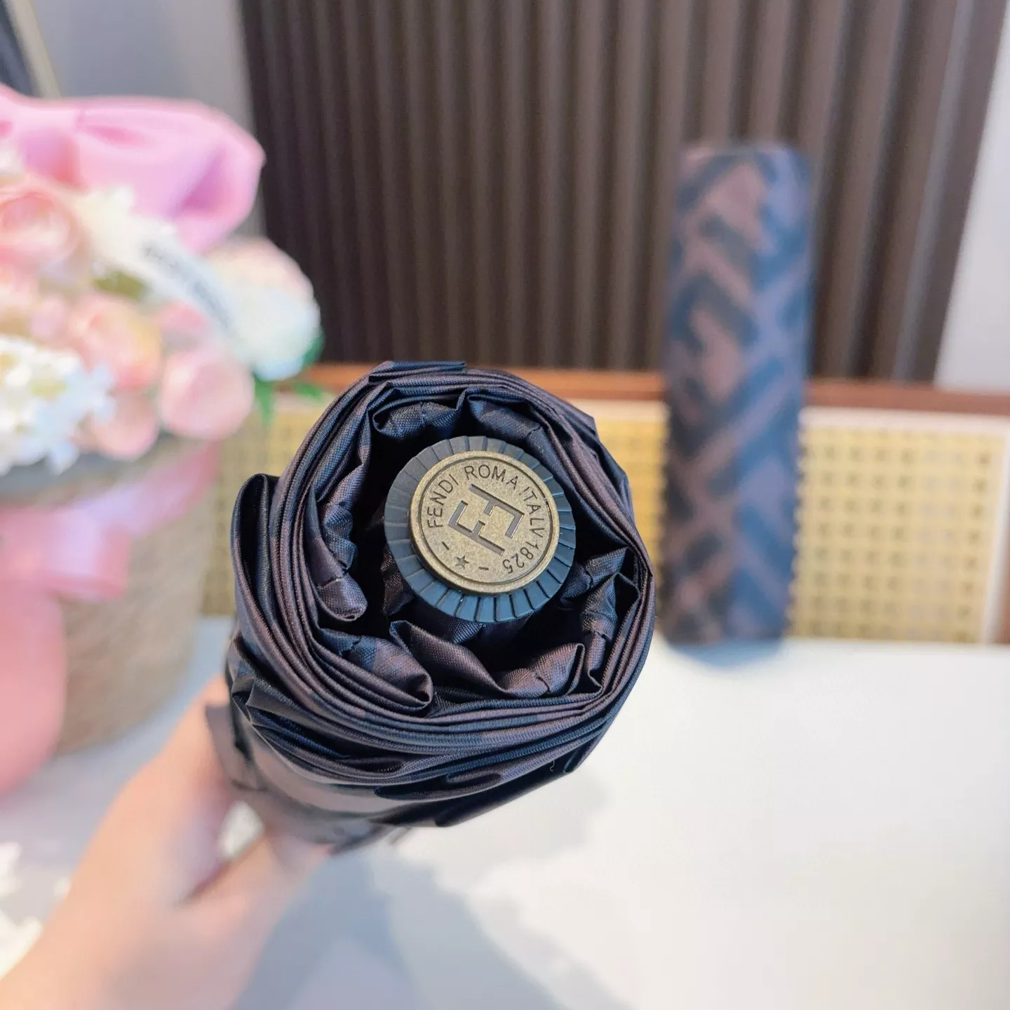 Fendi Umbrellas Sophisticated 9762