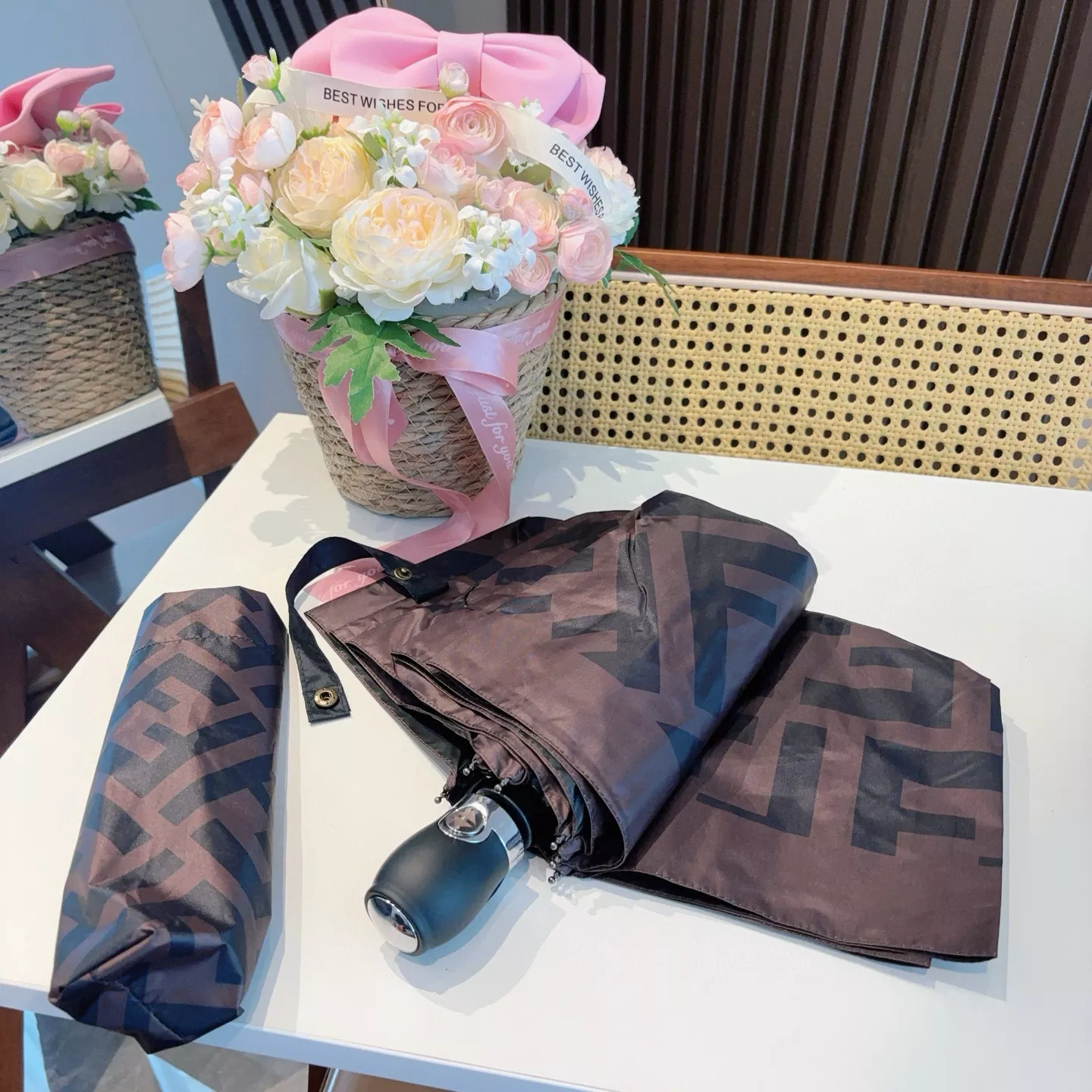 Fendi Umbrellas Sophisticated 9762