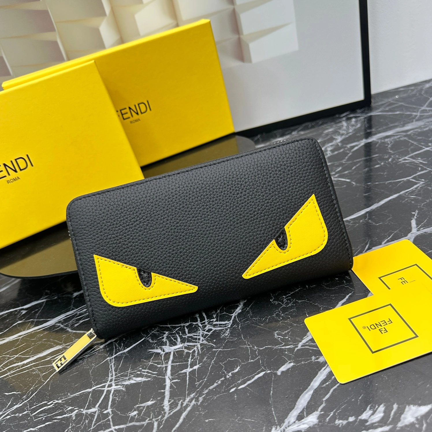 Fendi Wallets For Unisex Trendsetting 6624