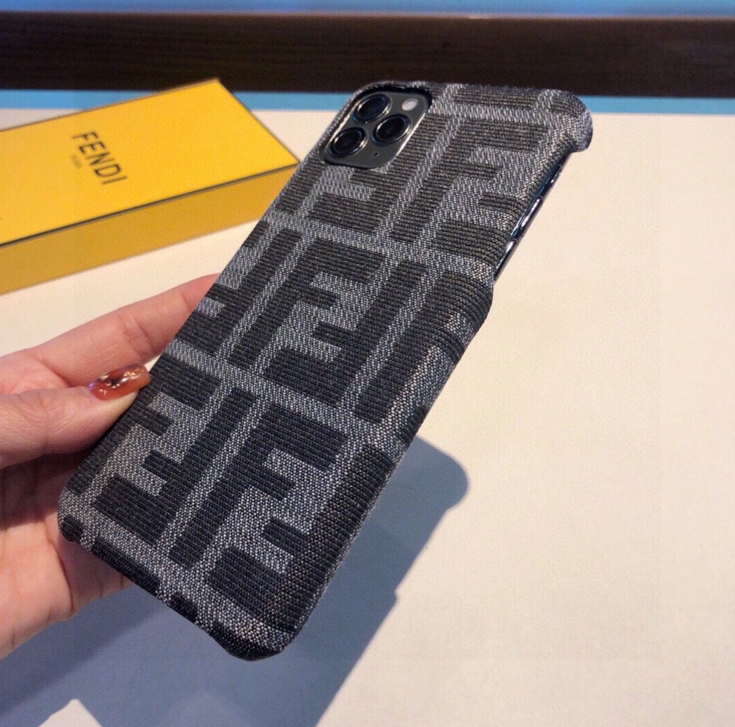 Fendi iPhone Case Minimalist 5857