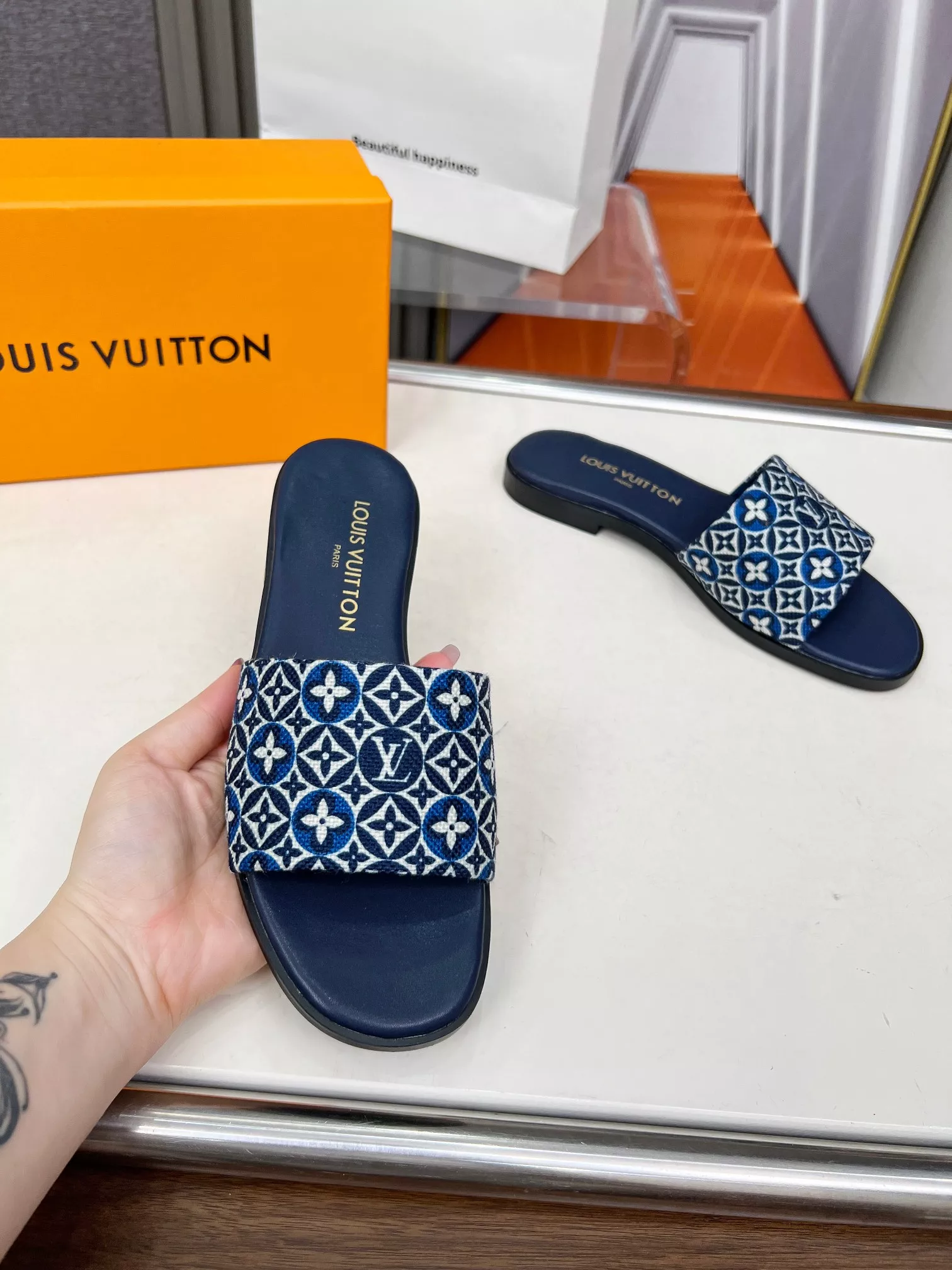 Flexible 1002 Louis Vuitton Slippers For Women