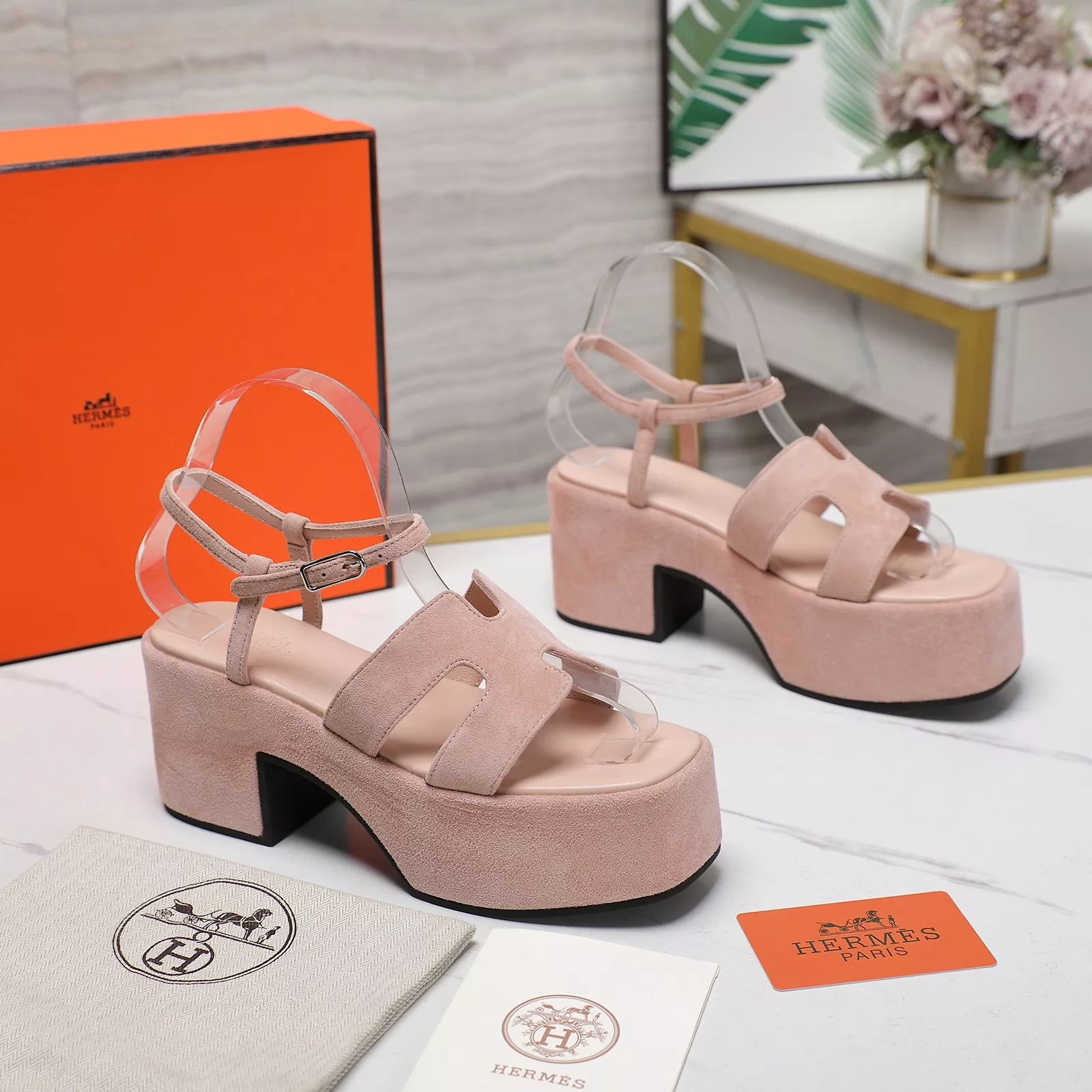 Flexible 1033 Hermes Sandal For Women