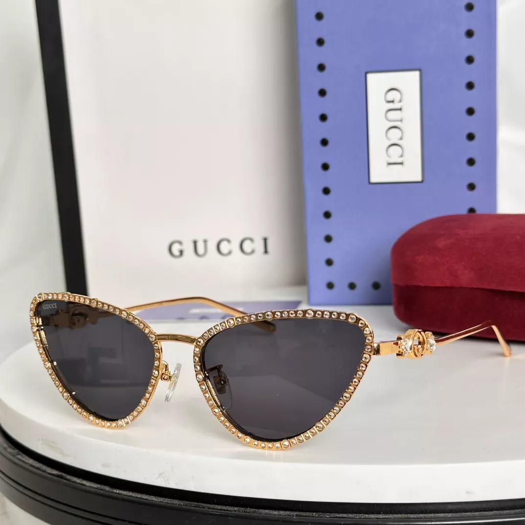 Flexible 1247 Gucci AAA Quality Sunglasses