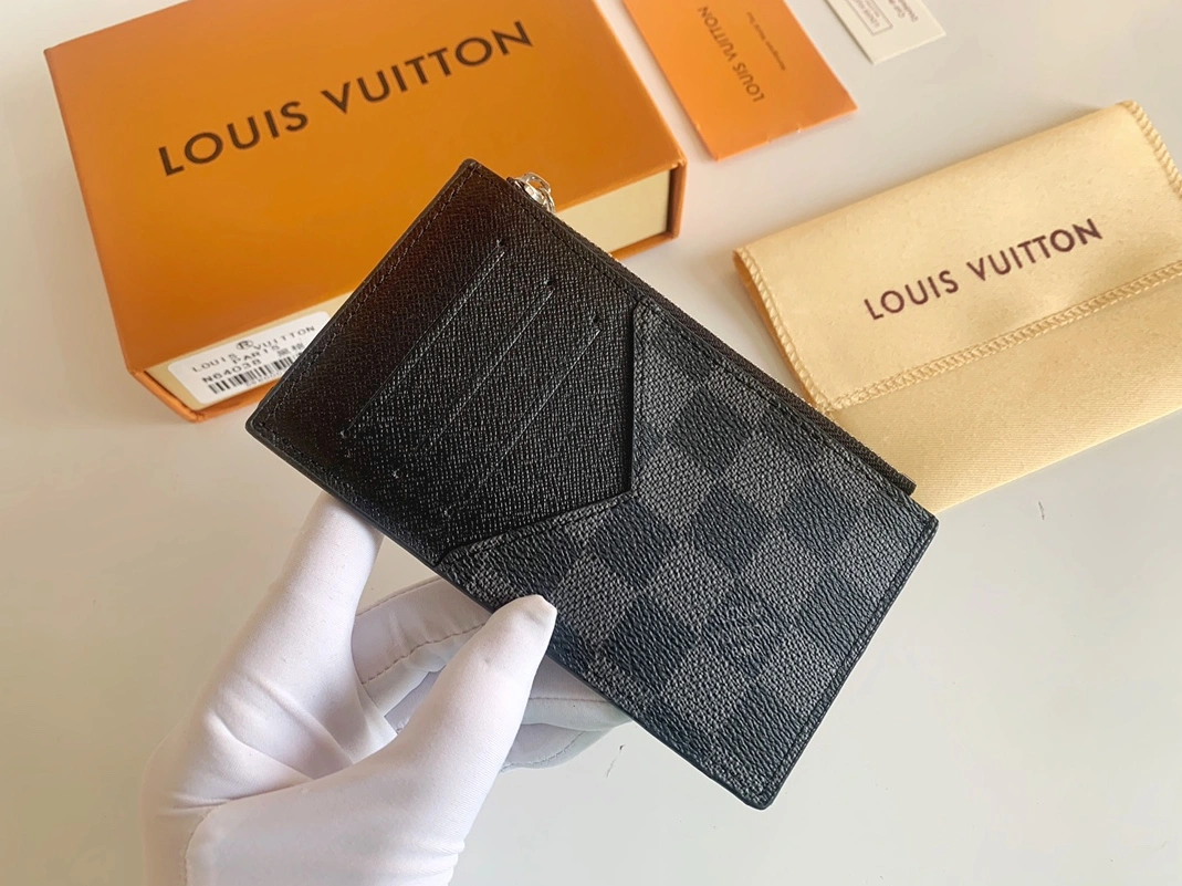 Flexible 1288 Louis Vuitton Card Case For Unisex